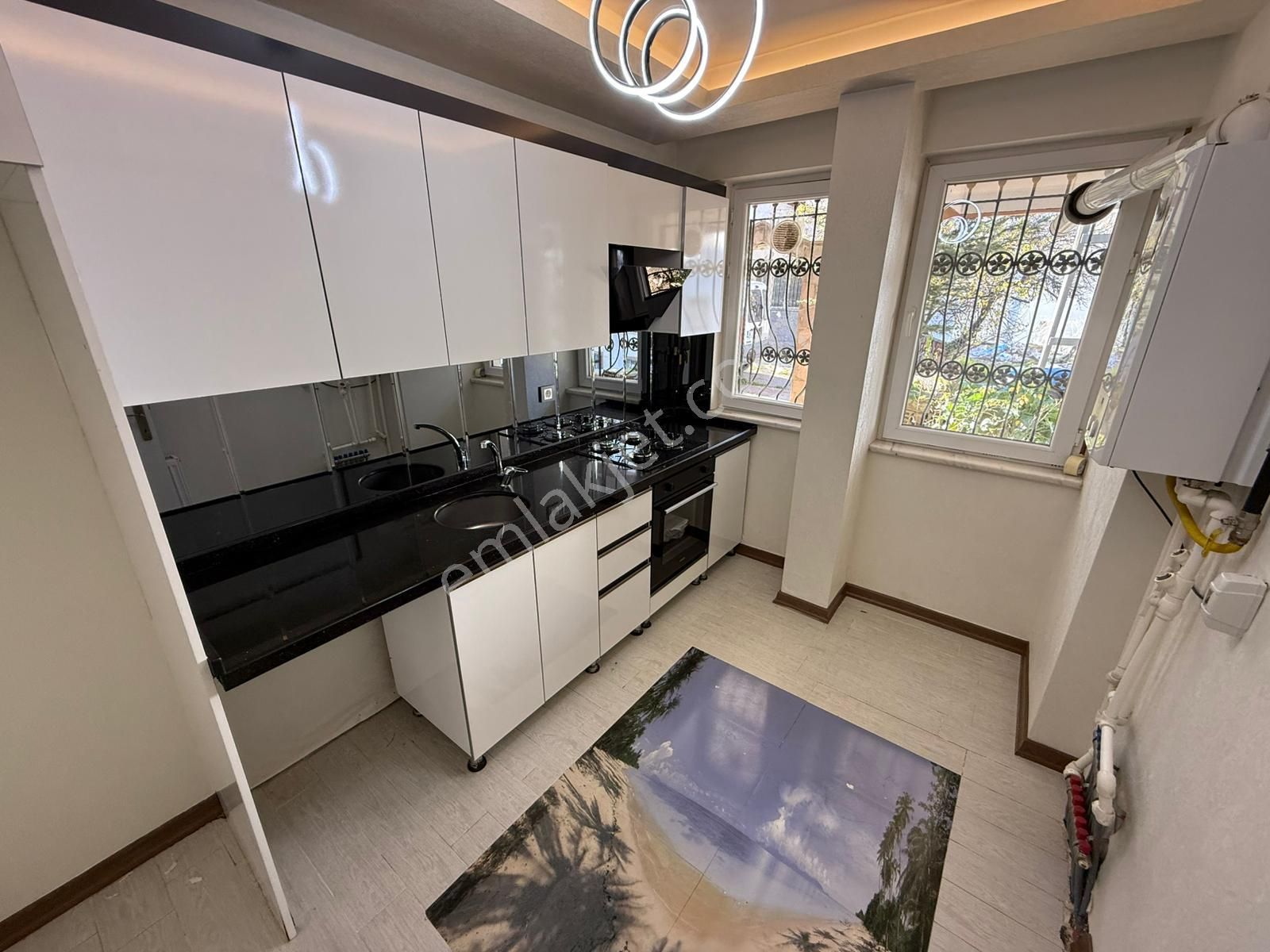 Kanuni Mahallesi'nde Yapılı 3+1 Daire!