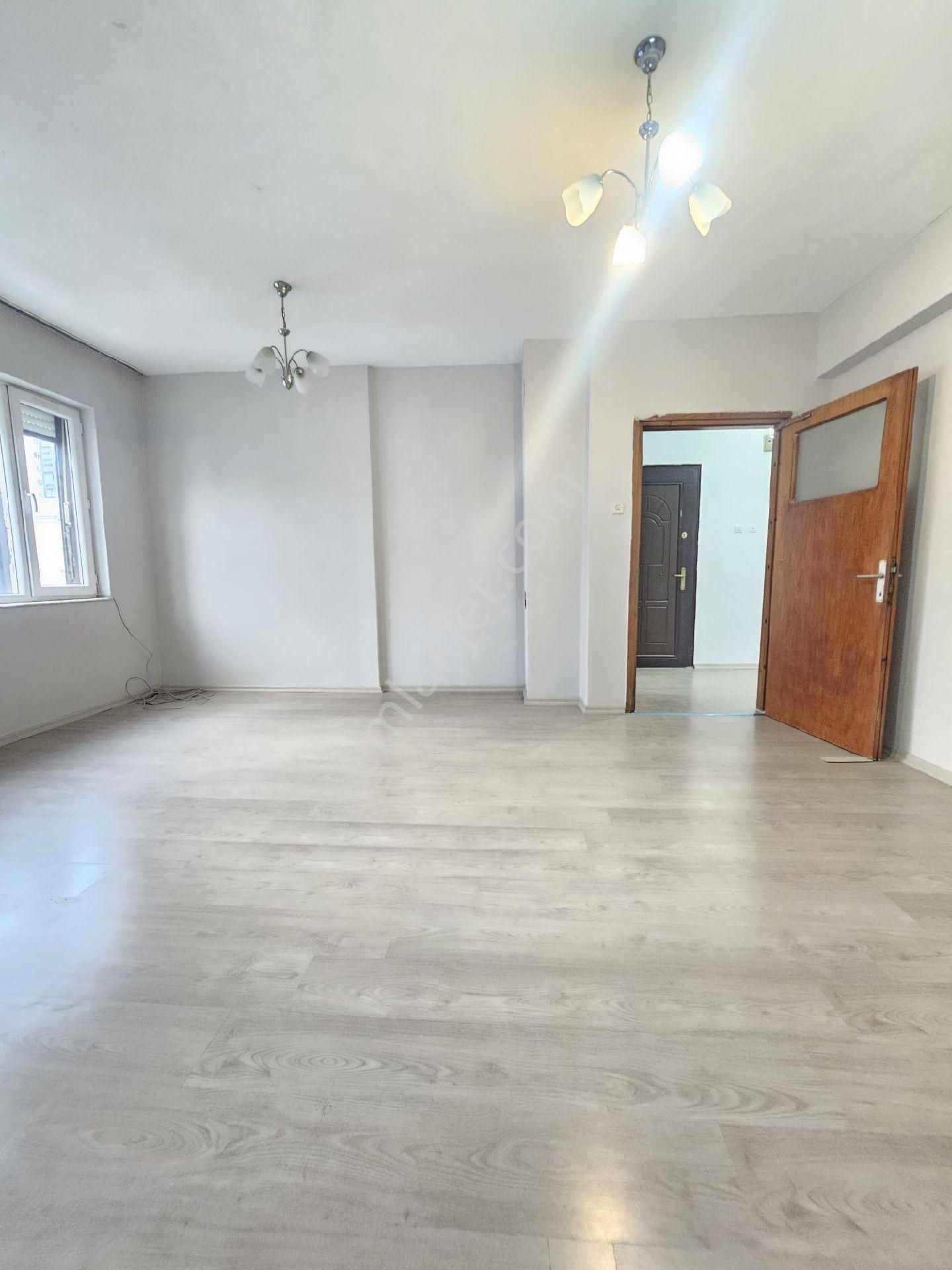 Atatürk Araştırma Hastanesi Ne 5dakika Mesafesinde Kiralık Daire 3+1 - Görsel 5