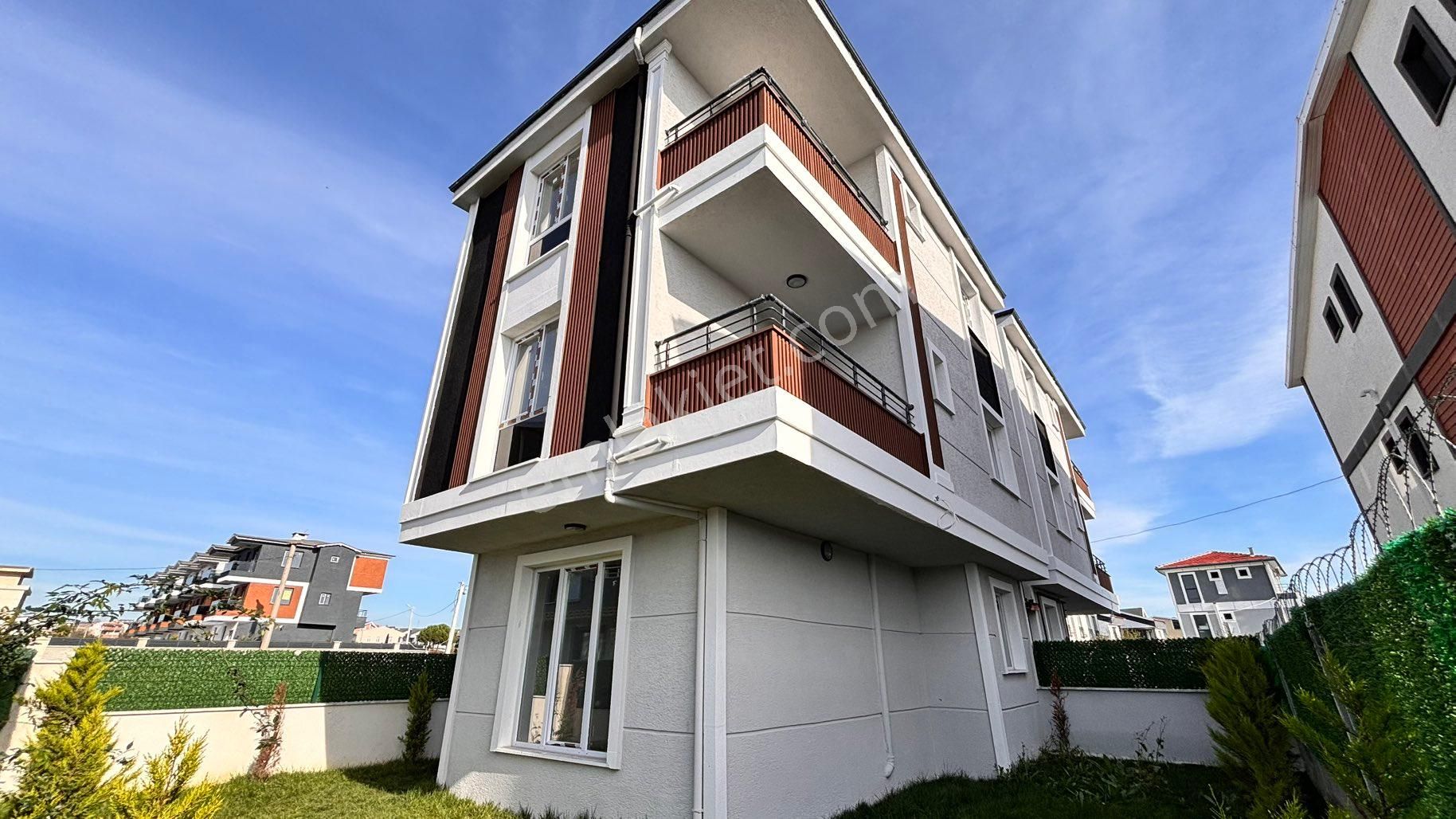 Denize Yakın Her Oda Ebeveyn Banyolu