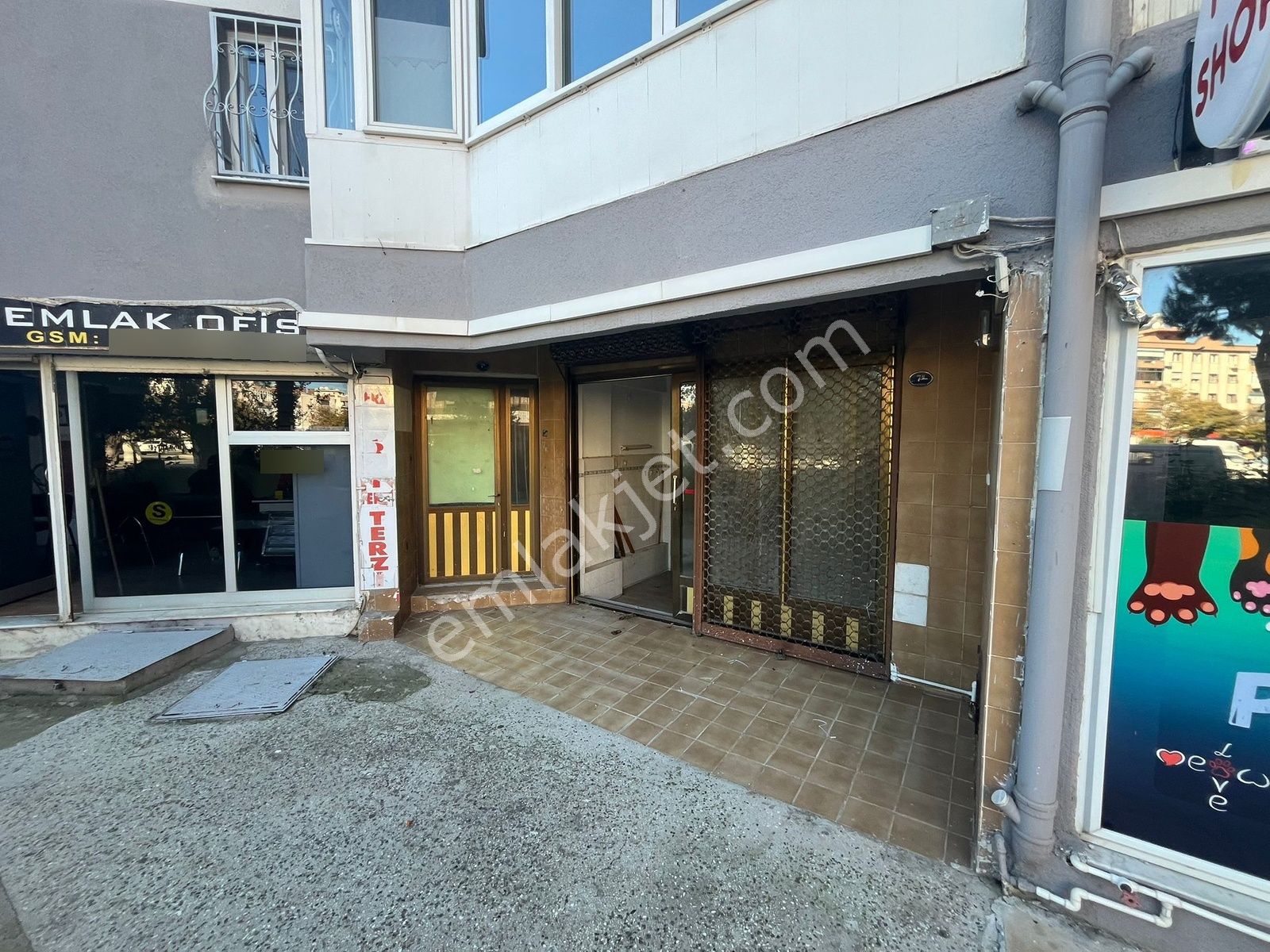 Gaziemir Atıf Bey Mah. Tütün Sitesi İçinde Satılık Büro / Ofis - Görsel 4
