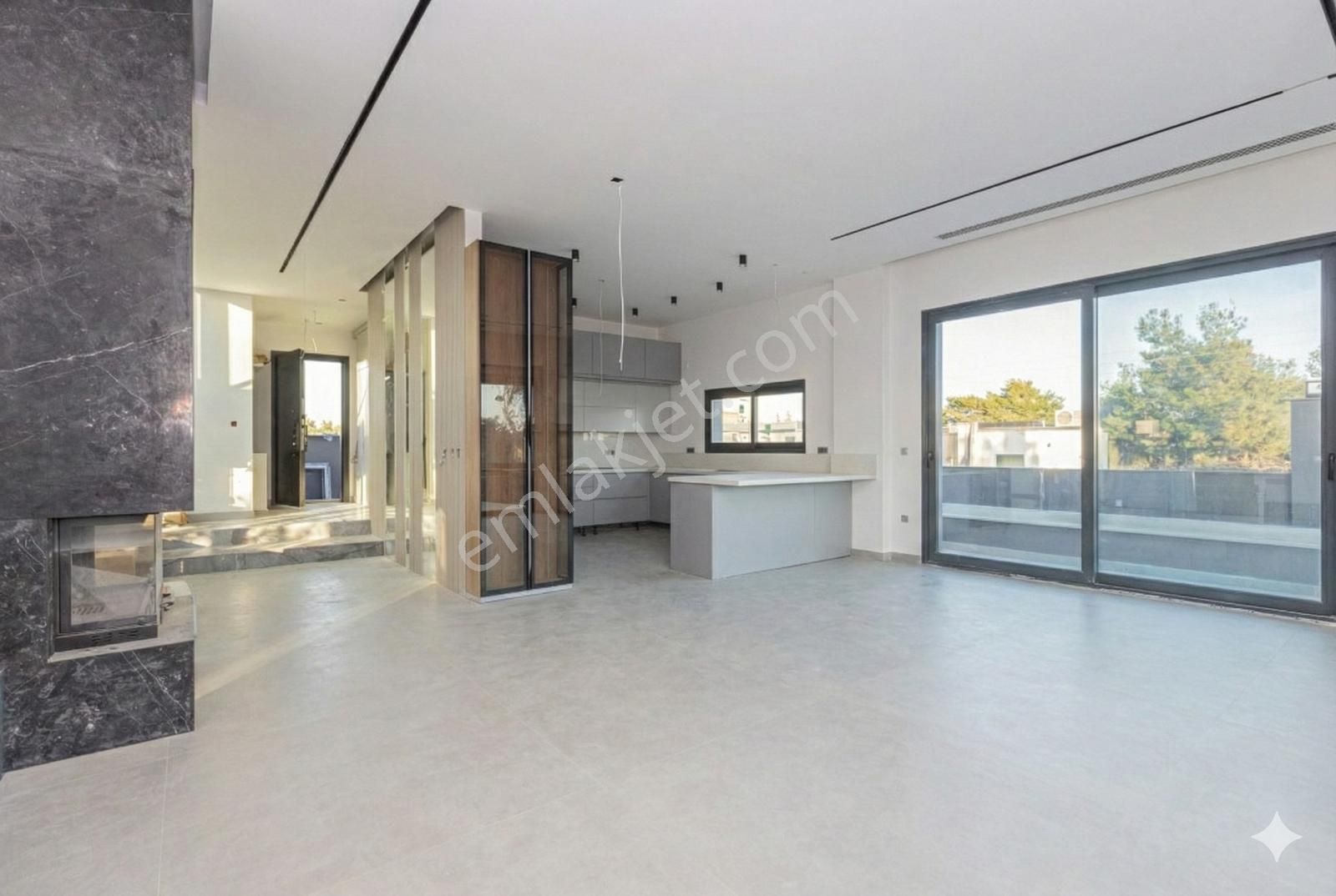 Yeşilbayır'da Satılık Emsalsiz Modern Ve Lüks Sıfır Villa - Görsel 17