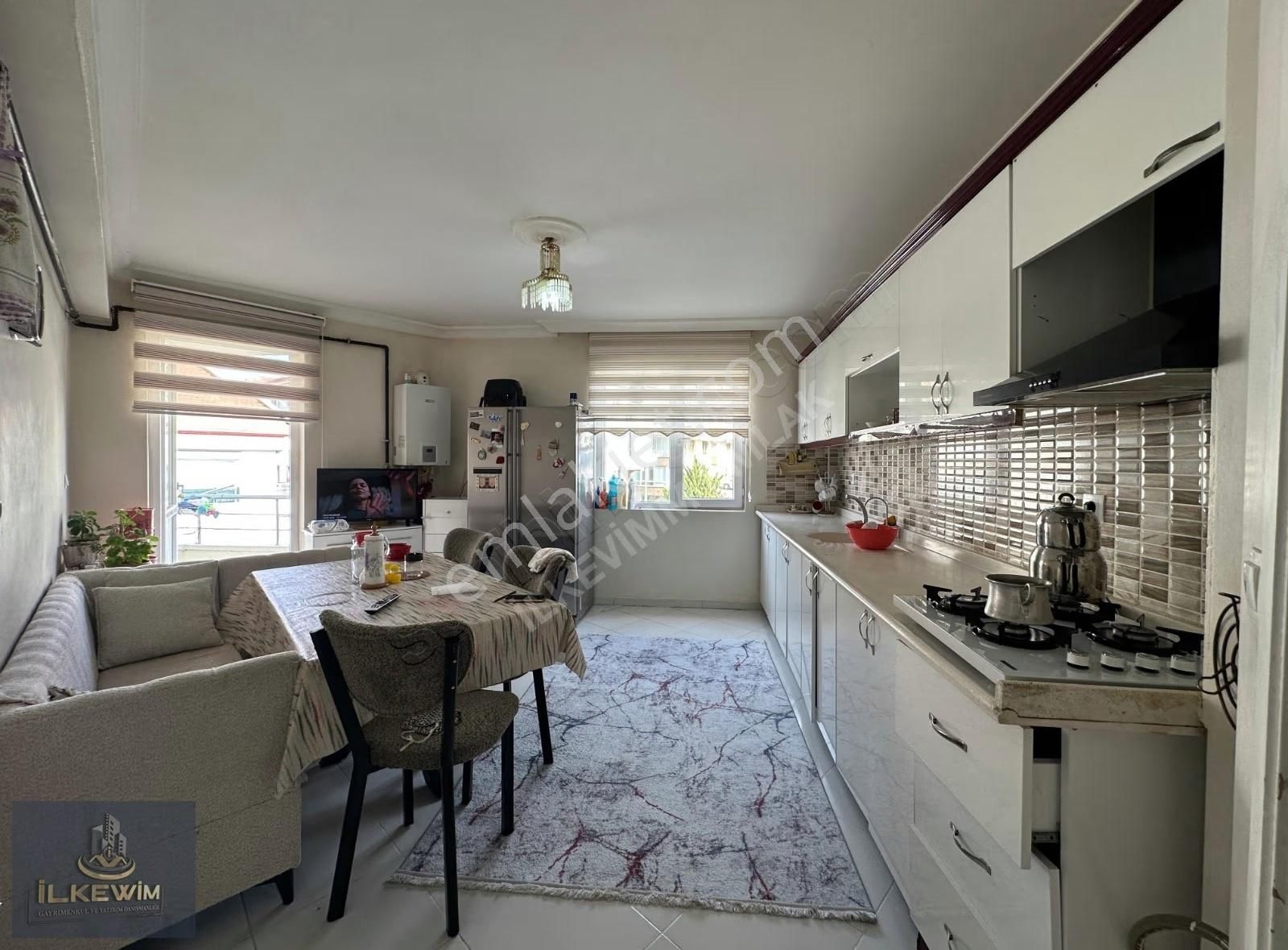 1080 Cadde Yakını Ön Cephe Asansörlü 3+1 Masrafsız Daire