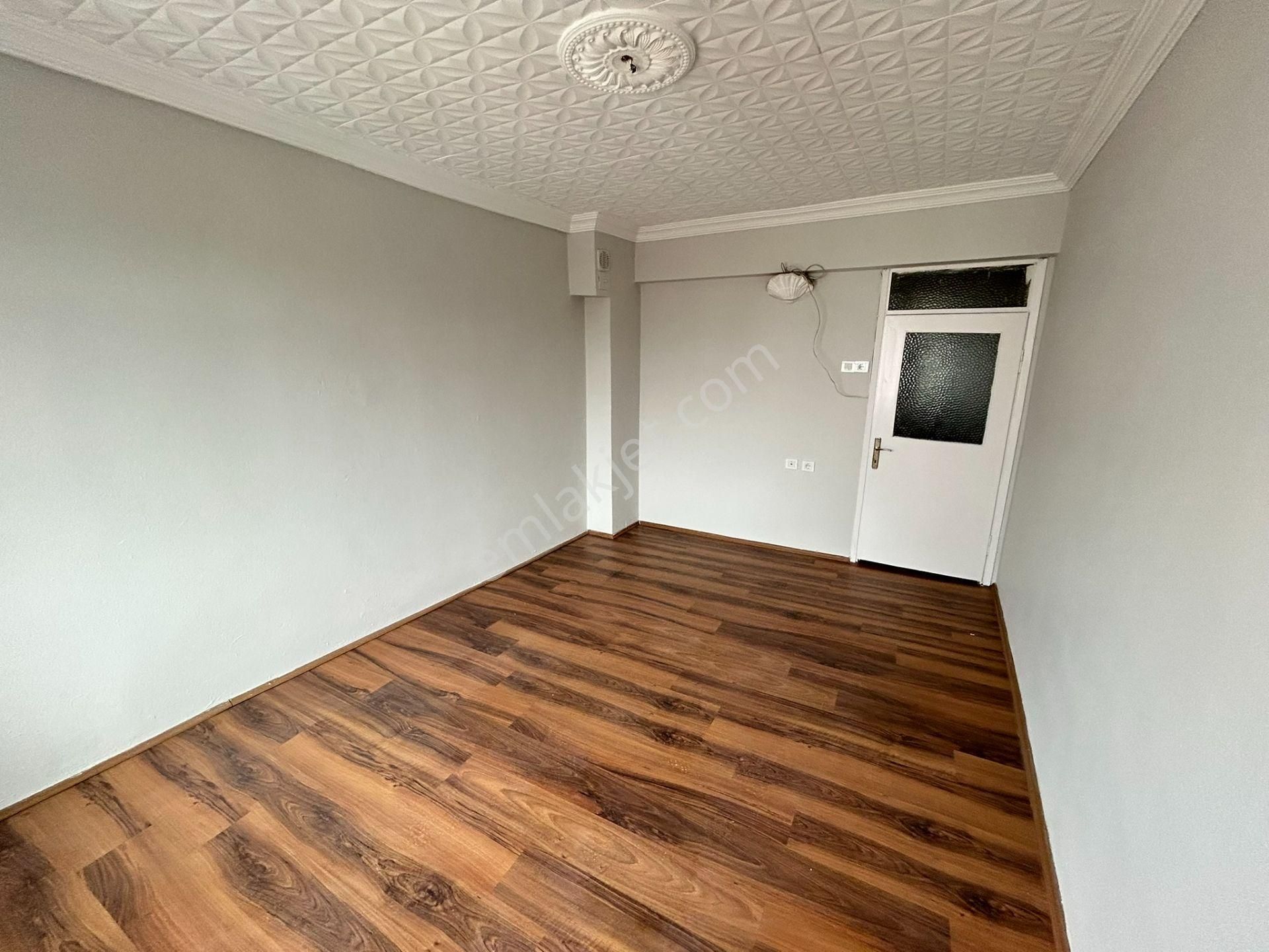 Kapalı Pazar Yeri Ve Çınarlı Polis Karakolu Yakını 3+1 Daire - Görsel 29