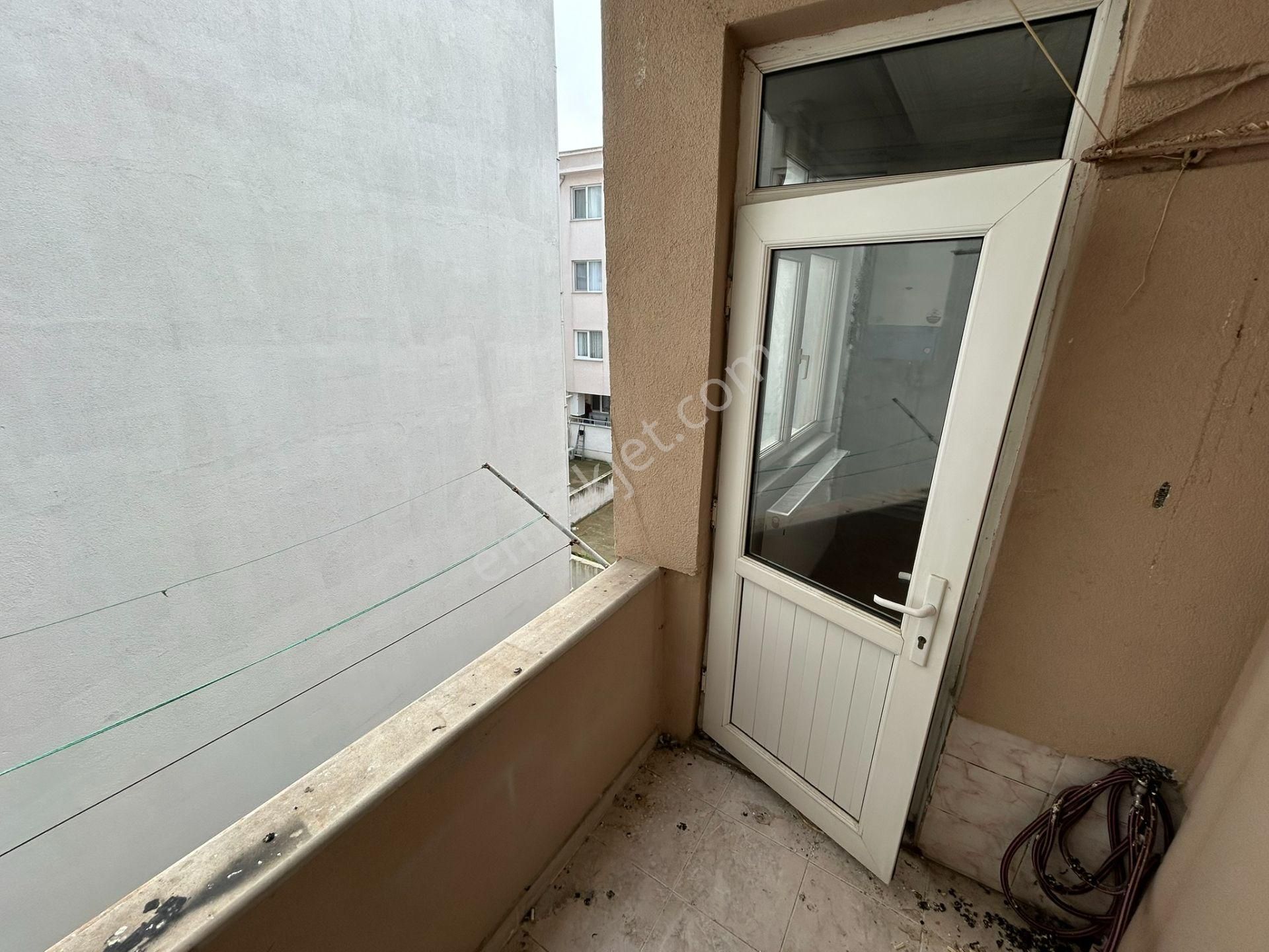 Kapalı Pazar Yeri Ve Çınarlı Polis Karakolu Yakını 3+1 Daire - Görsel 22