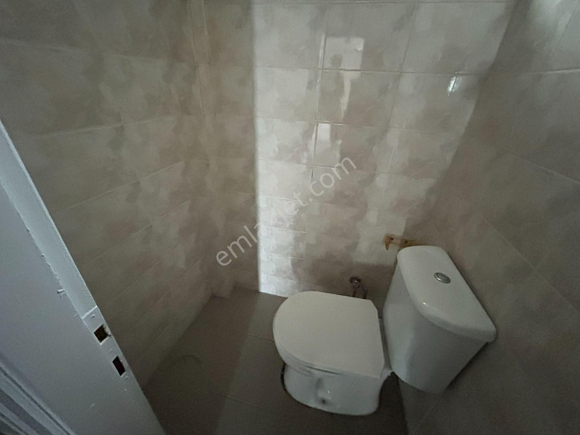 Kapalı Pazar Yeri Ve Çınarlı Polis Karakolu Yakını 3+1 Daire - Görsel 15