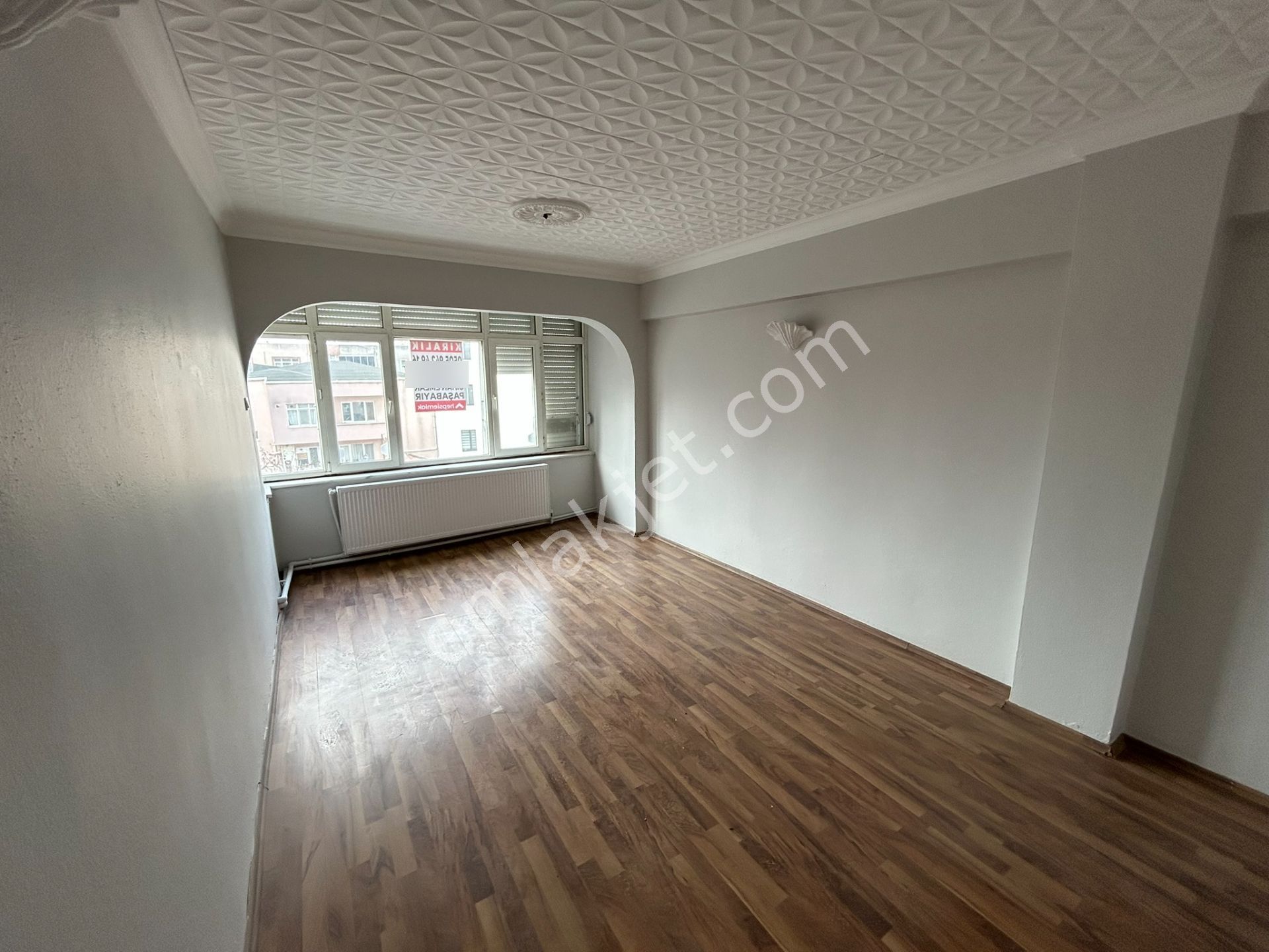 Kapalı Pazar Yeri Ve Çınarlı Polis Karakolu Yakını 3+1 Daire - Görsel 3