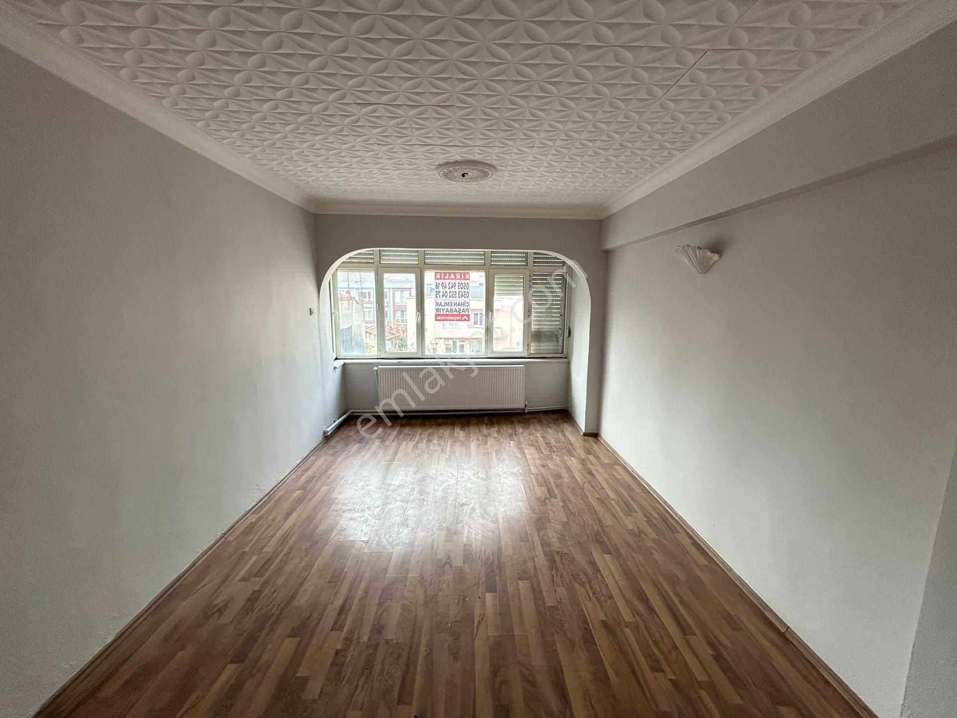 Kapalı Pazar Yeri Ve Çınarlı Polis Karakolu Yakını 3+1 Daire - Görsel 4