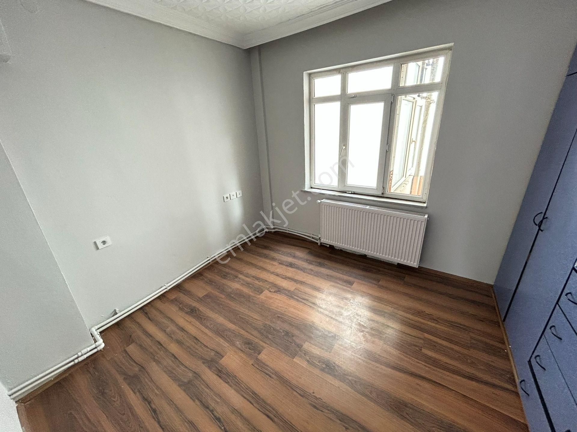 Kapalı Pazar Yeri Ve Çınarlı Polis Karakolu Yakını 3+1 Daire - Görsel 23