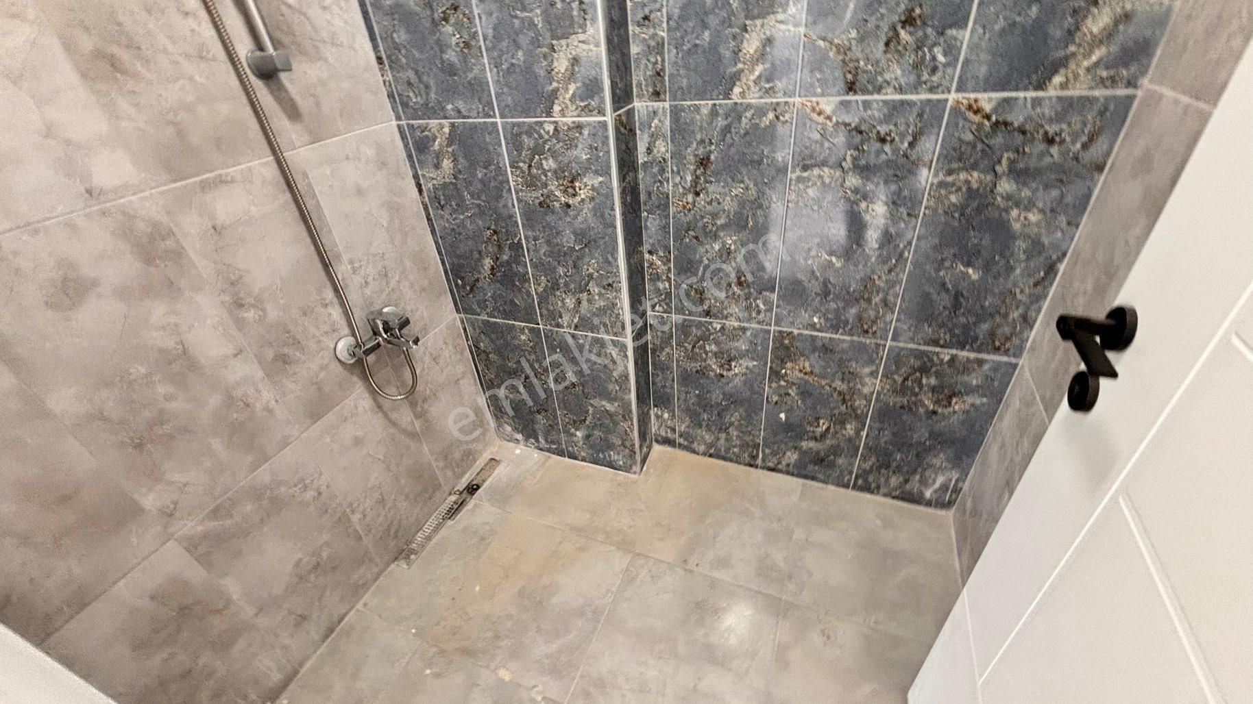 Parka Cephe Müstakil İskanlı Herşey Bu Villada - Görsel 30