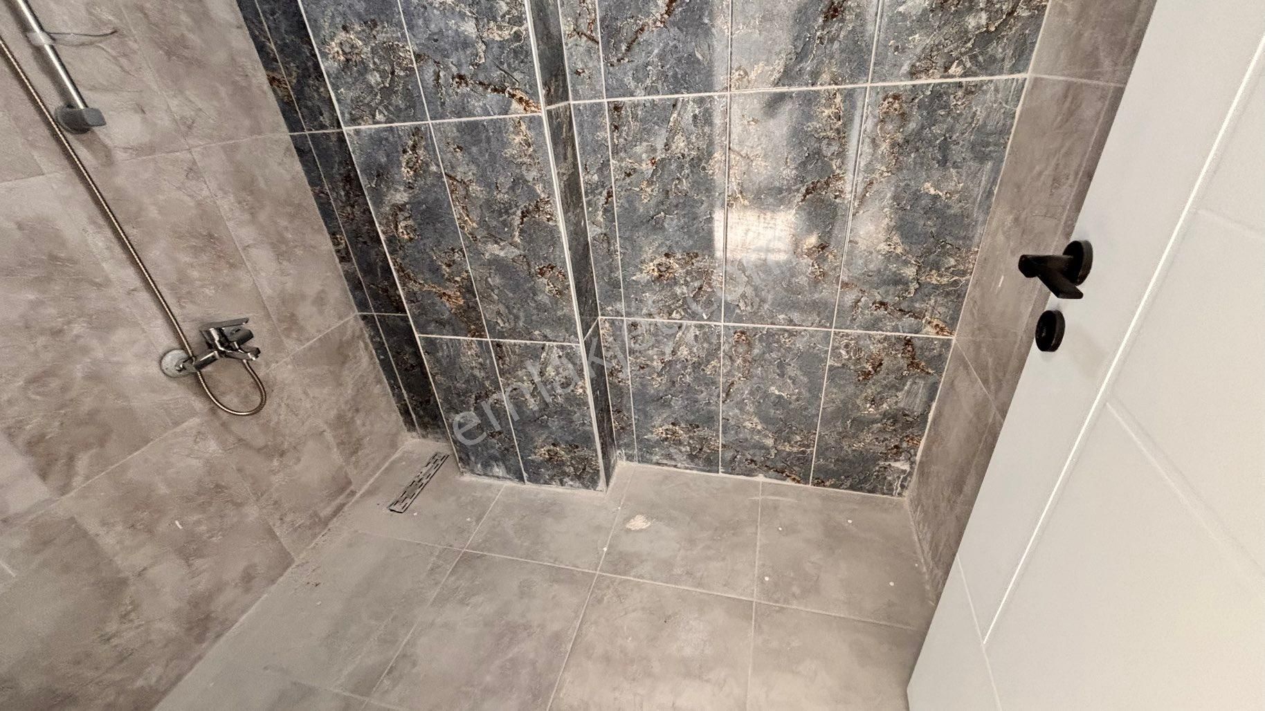 Parka Cephe Müstakil İskanlı Herşey Bu Villada - Görsel 31