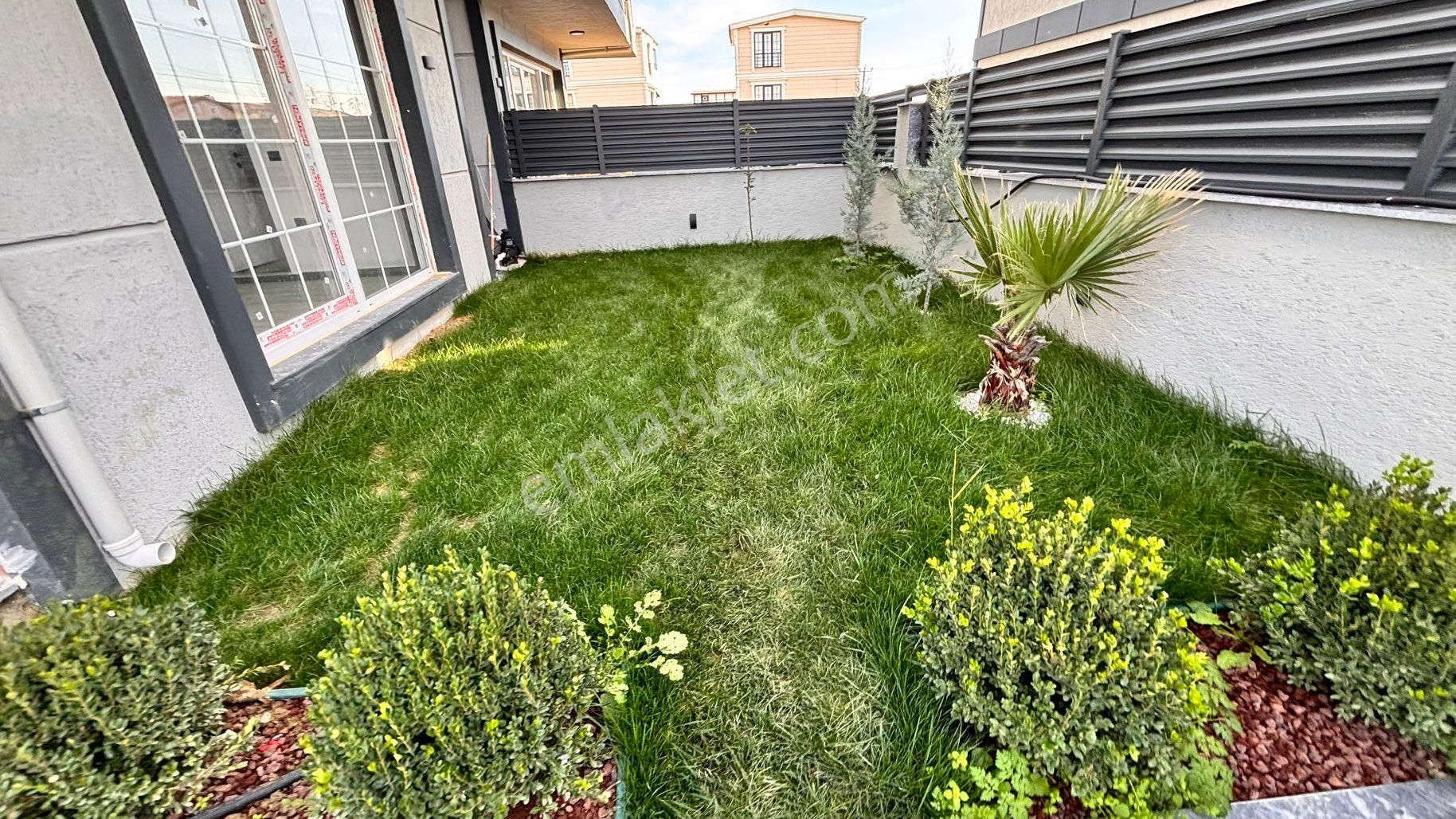 Parka Cephe Müstakil İskanlı Herşey Bu Villada - Görsel 4