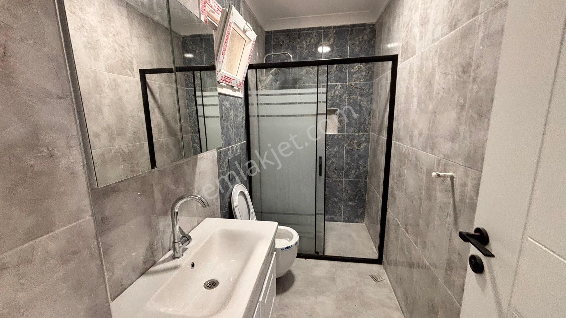 Parka Cephe Müstakil İskanlı Herşey Bu Villada - Görsel 18