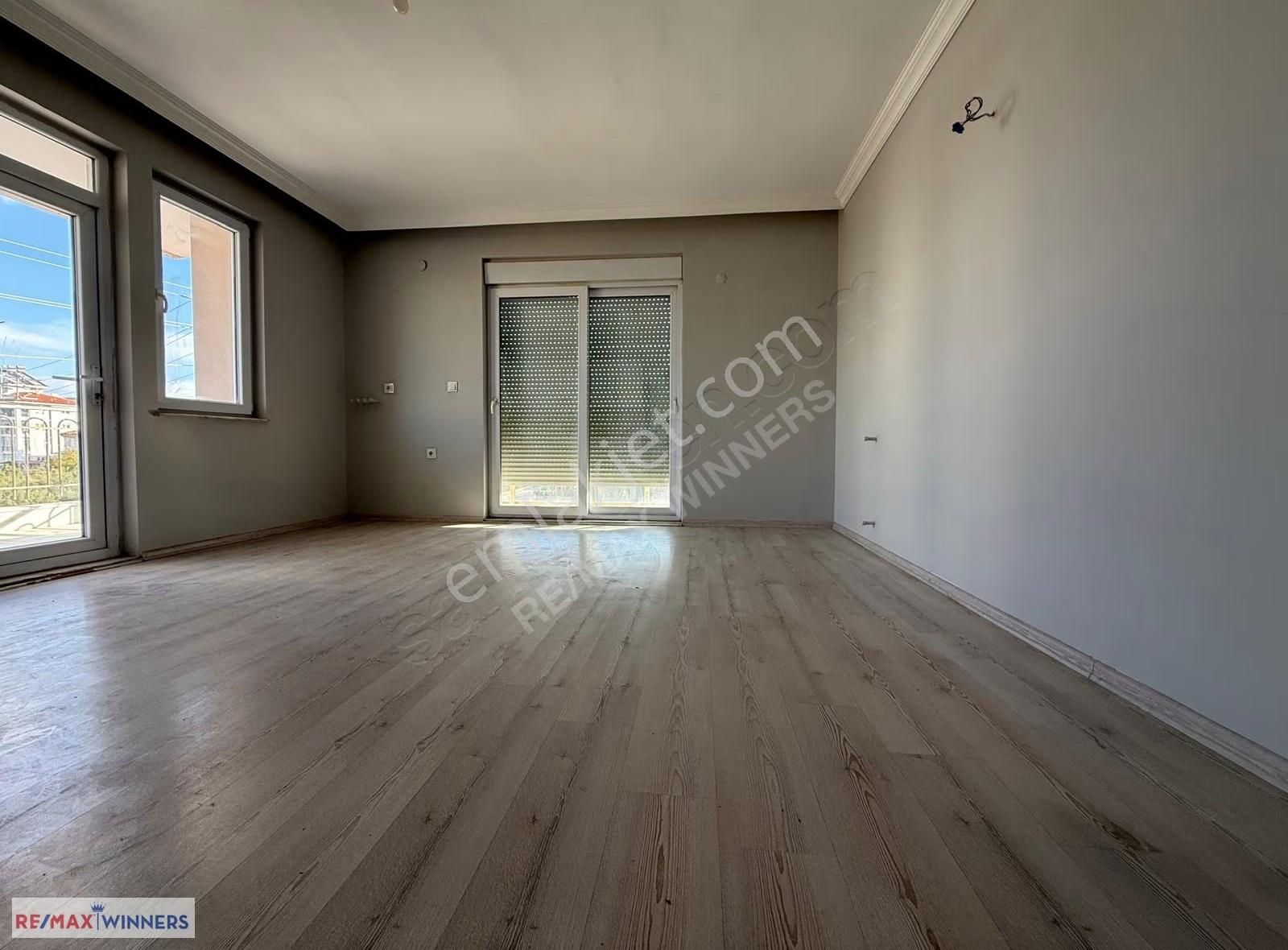 Döşemealtı Yeniköy'de 2+1 Kiralık Daire - Görsel 9