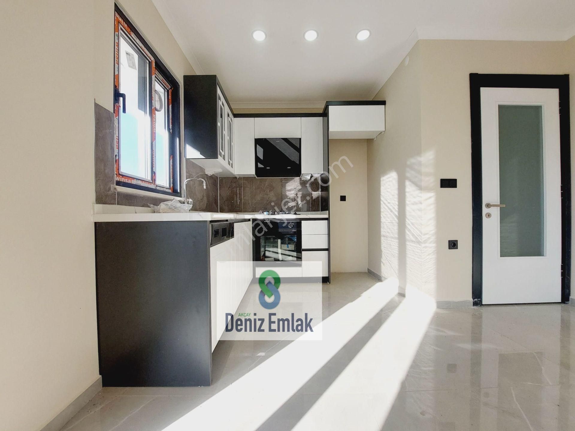 Denizden Akçayda Öncephe Geniş Balkonlu Satılık 2+1 Daire. - Görsel 19