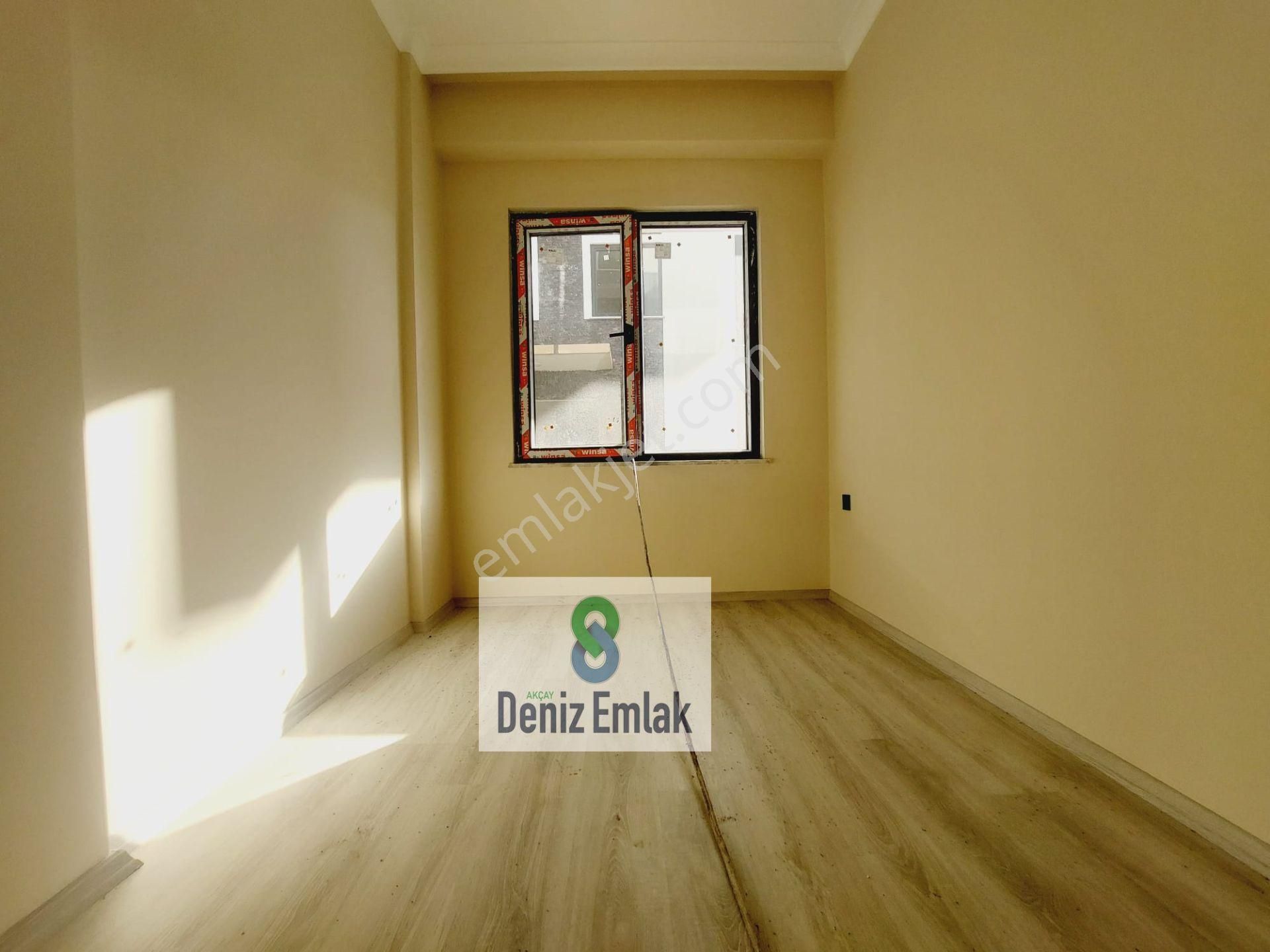 Denizden Akçayda Öncephe Geniş Balkonlu Satılık 2+1 Daire. - Görsel 27