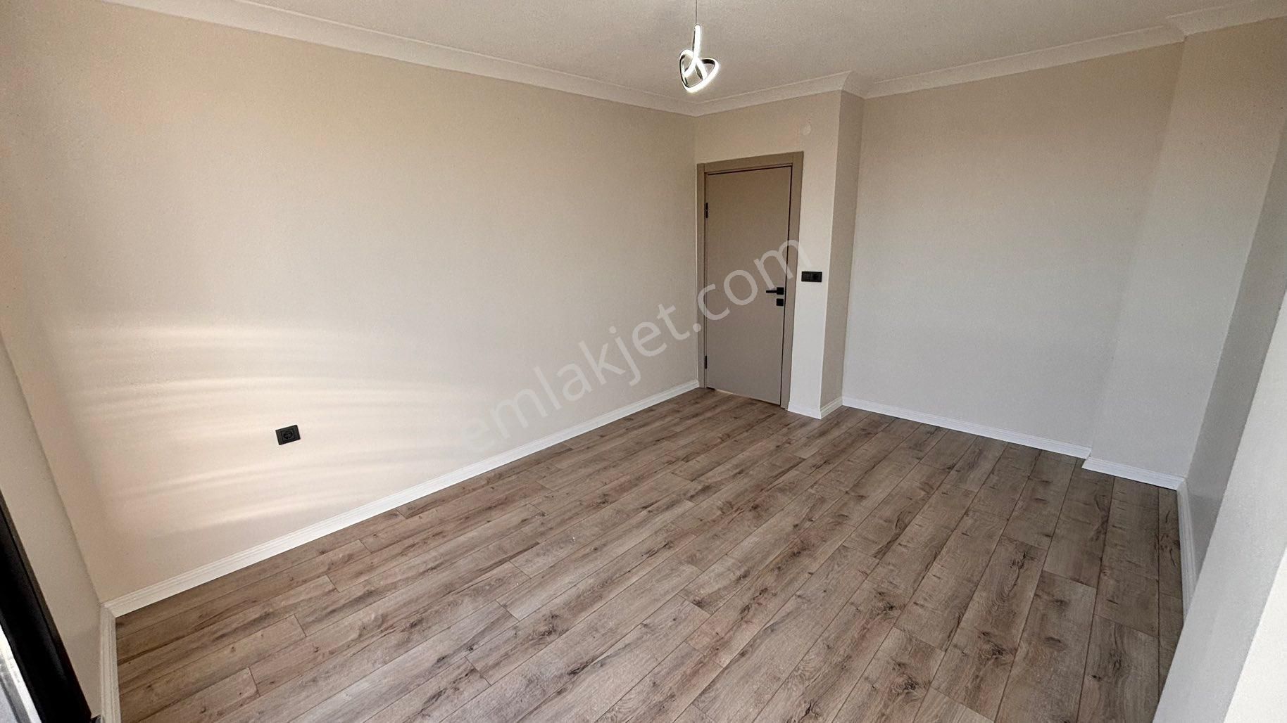 Geniş Rahat Kullanım İsteyene - Görsel 27