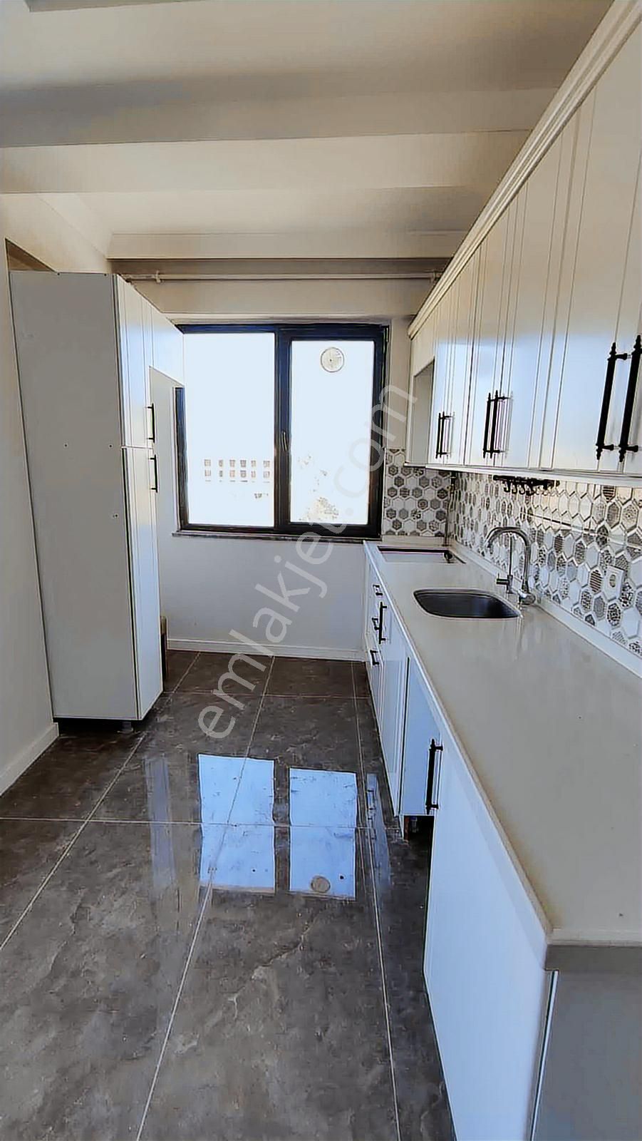 Kiralık Daire 3+1 Ebeveyn Banyolu - Görsel 14
