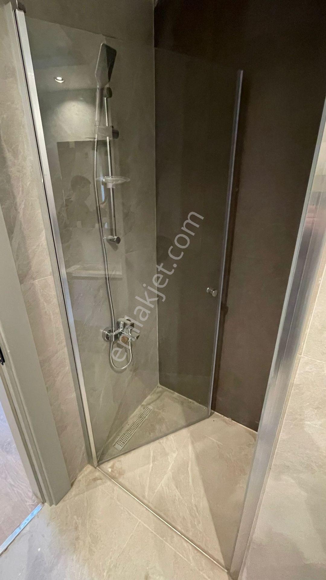 Uncu Bozköy Mahallesi Site İçi 3+1 M2 130 4 Katlınım 2 Katı Ultra Lüks Arakat Daire - Görsel 17