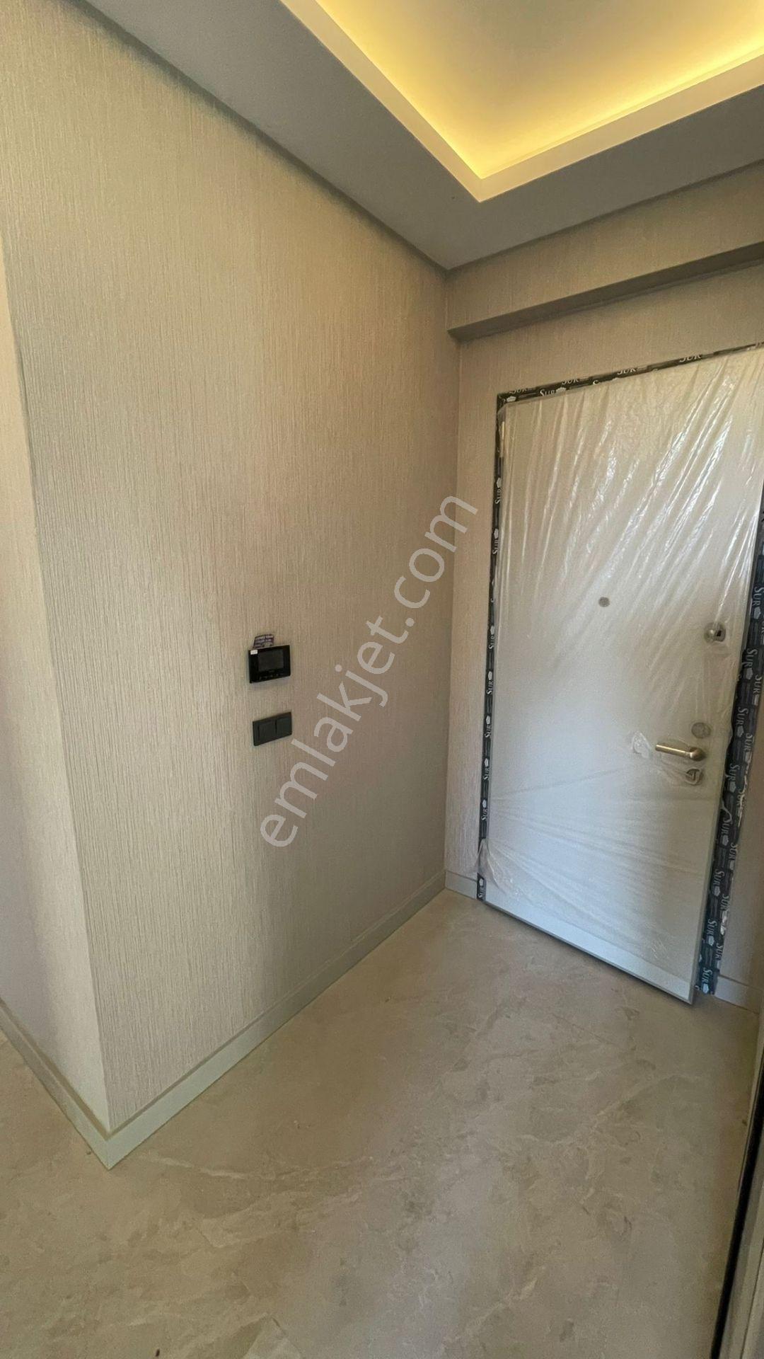 Uncu Bozköy Mahallesi Site İçi 3+1 M2 130 4 Katlınım 2 Katı Ultra Lüks Arakat Daire - Görsel 15