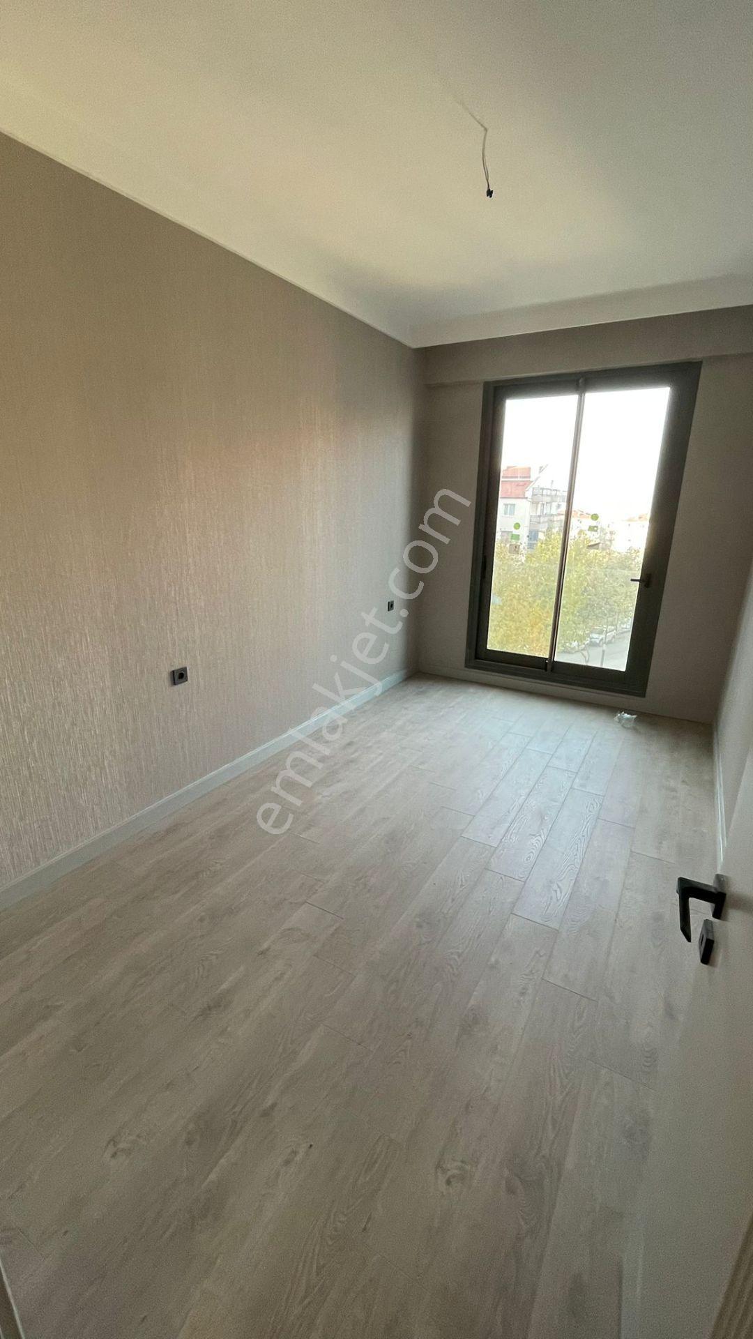 Uncu Bozköy Mahallesi Site İçi 3+1 M2 130 4 Katlınım 2 Katı Ultra Lüks Arakat Daire - Görsel 26