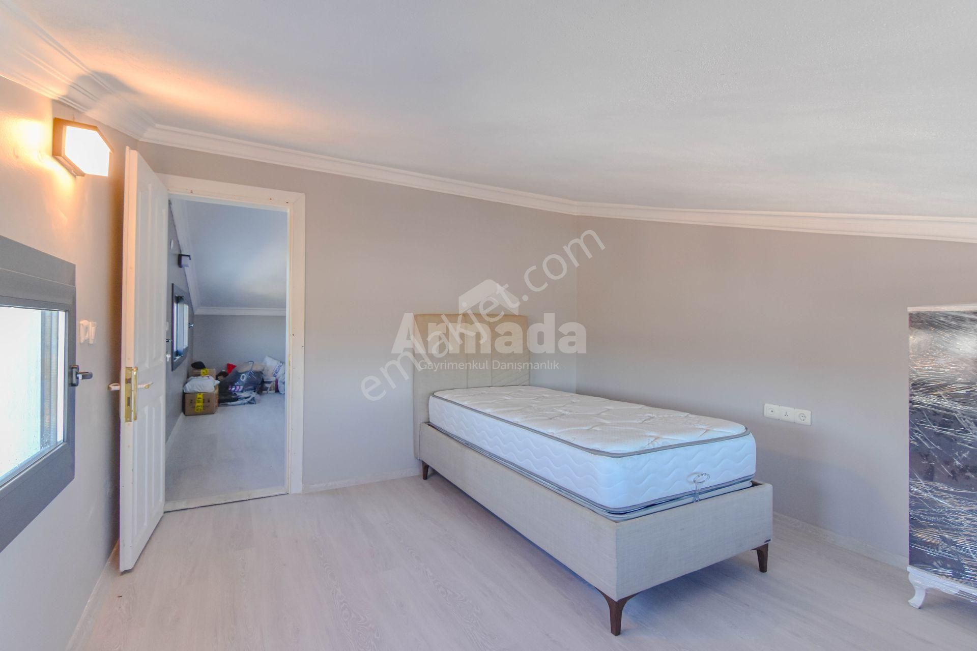 Kuşadası'nda Full Deniz Manzaralı 5+1 Villa - Görsel 21