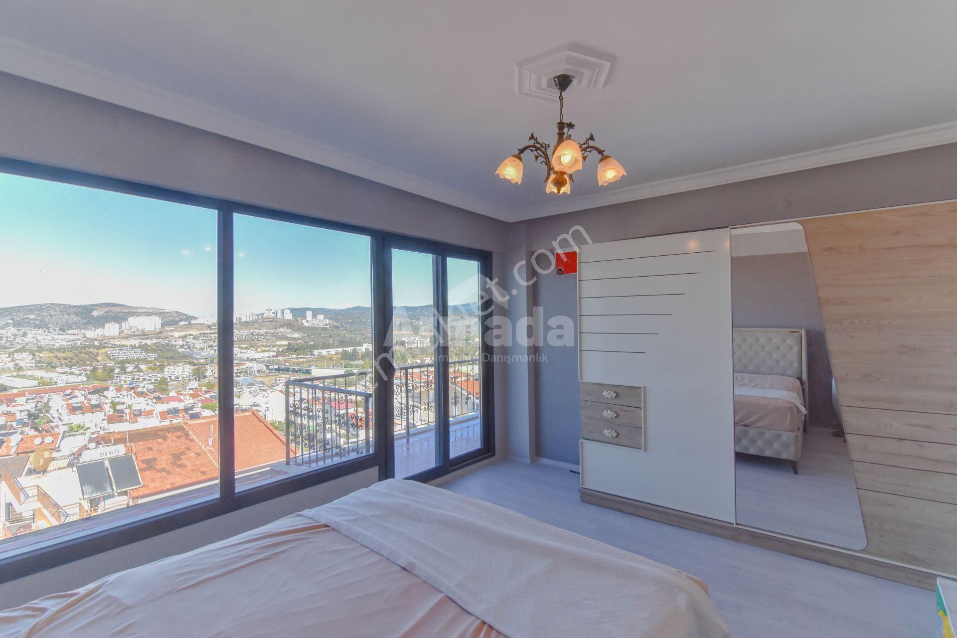 Kuşadası'nda Full Deniz Manzaralı 5+1 Villa - Görsel 14