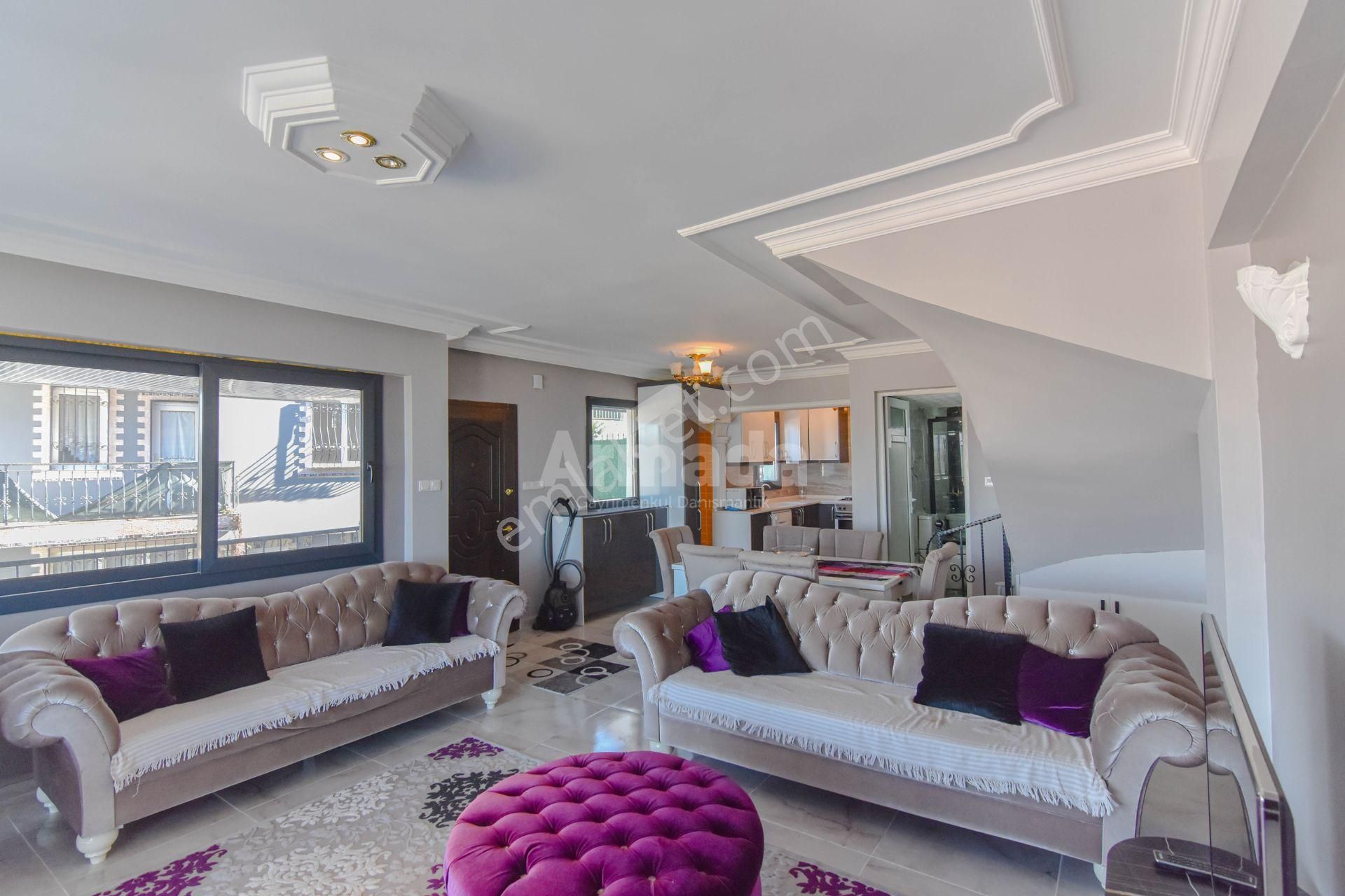 Kuşadası'nda Full Deniz Manzaralı 5+1 Villa - Görsel 4