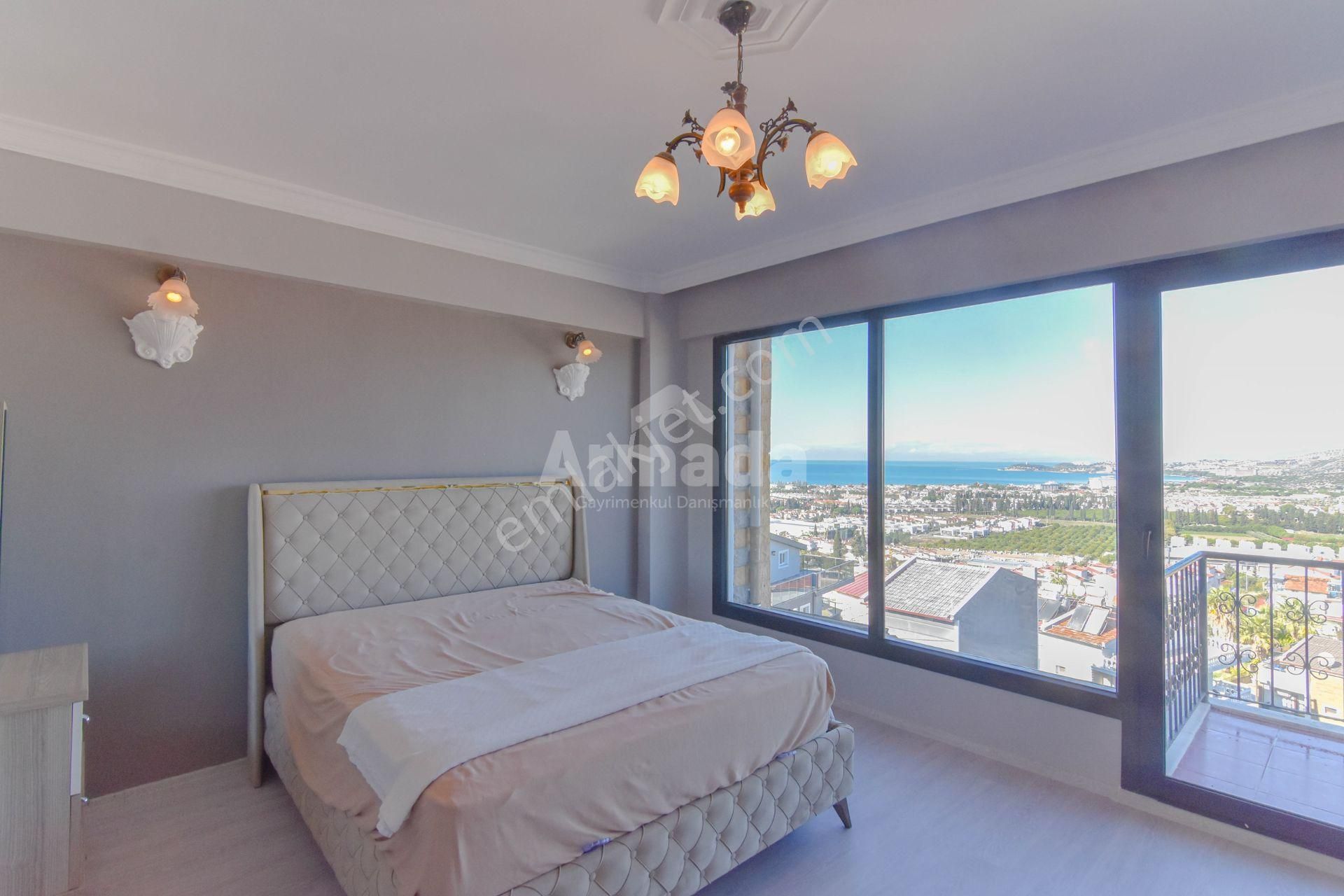 Kuşadası'nda Full Deniz Manzaralı 5+1 Villa - Görsel 13