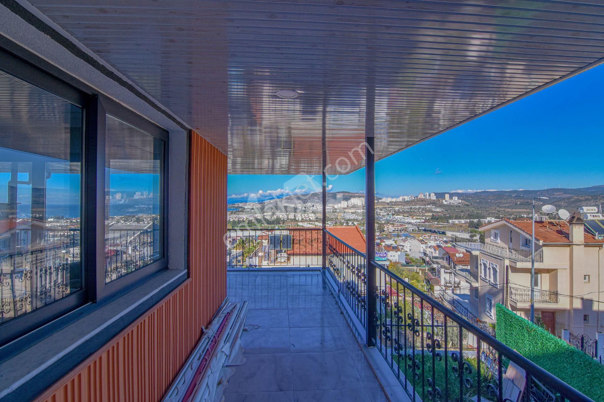 Kuşadası'nda Full Deniz Manzaralı 5+1 Villa - Görsel 27