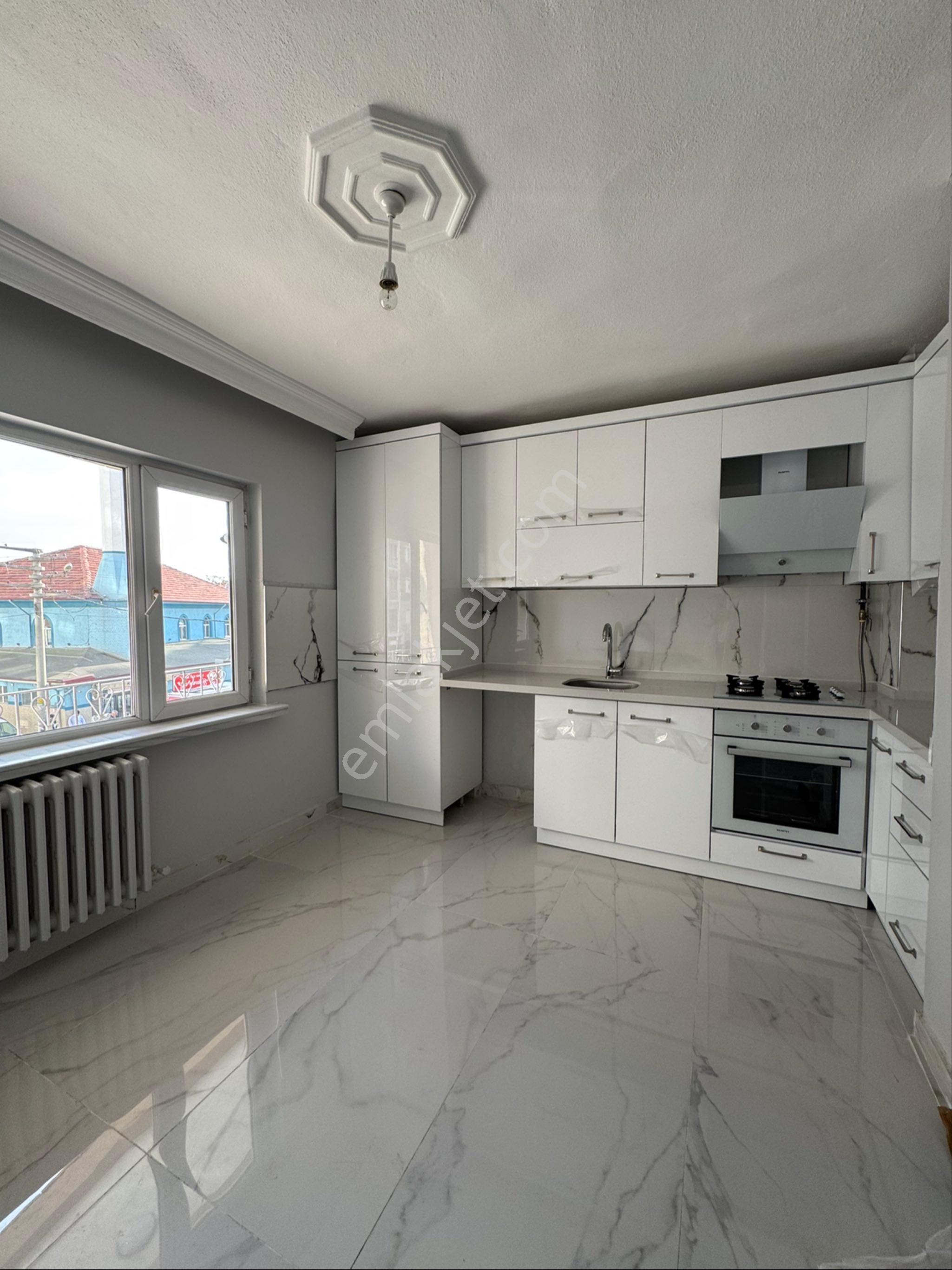 Conker İnşaat Emlak’tan Gazi Yakup Satar Cd. Üzeri 3+1 Satılık Daire - Görsel 2