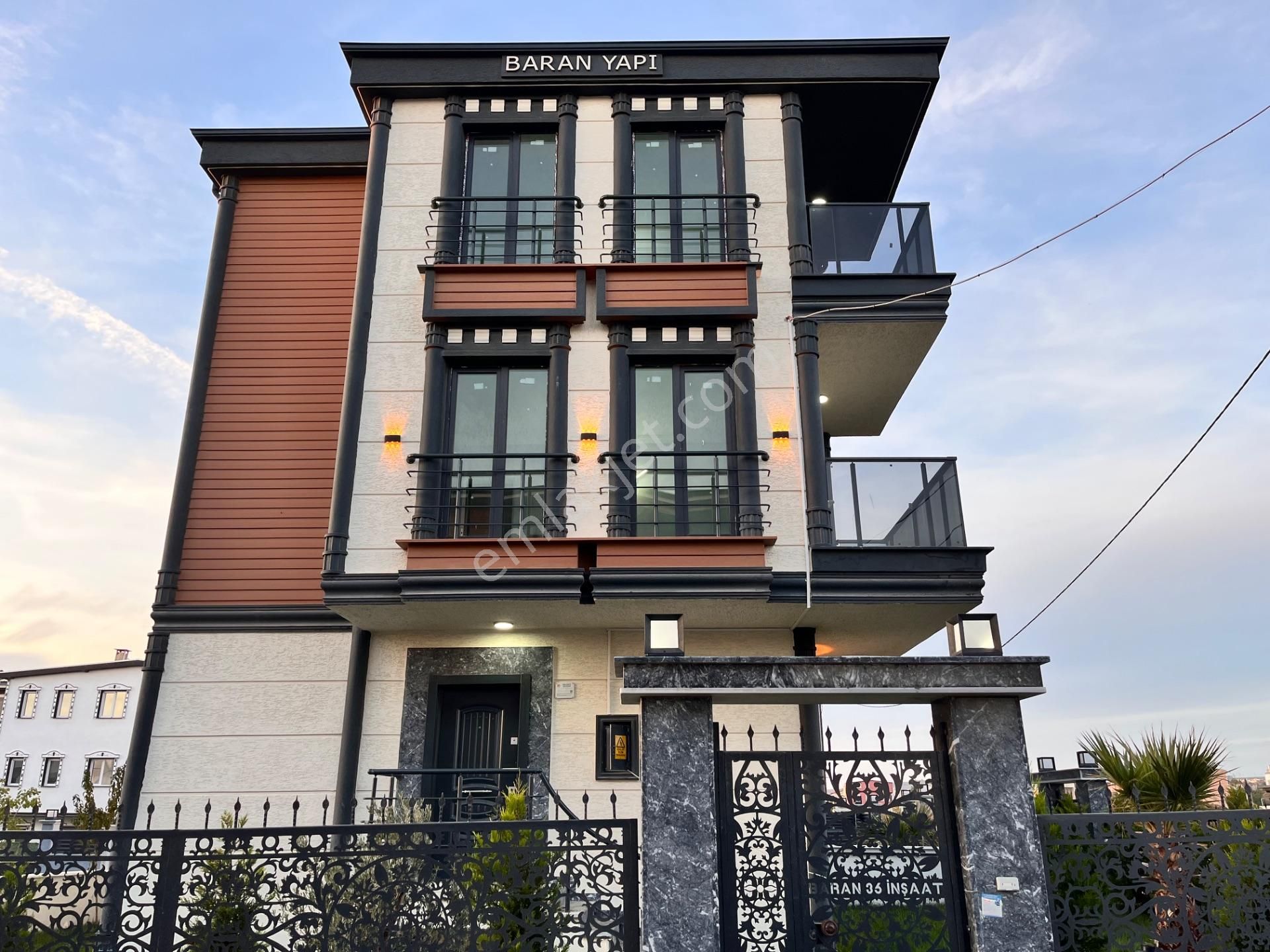 Yeniçiftlikte Satılık Yerden Isıtmalı Villa - Görsel 35