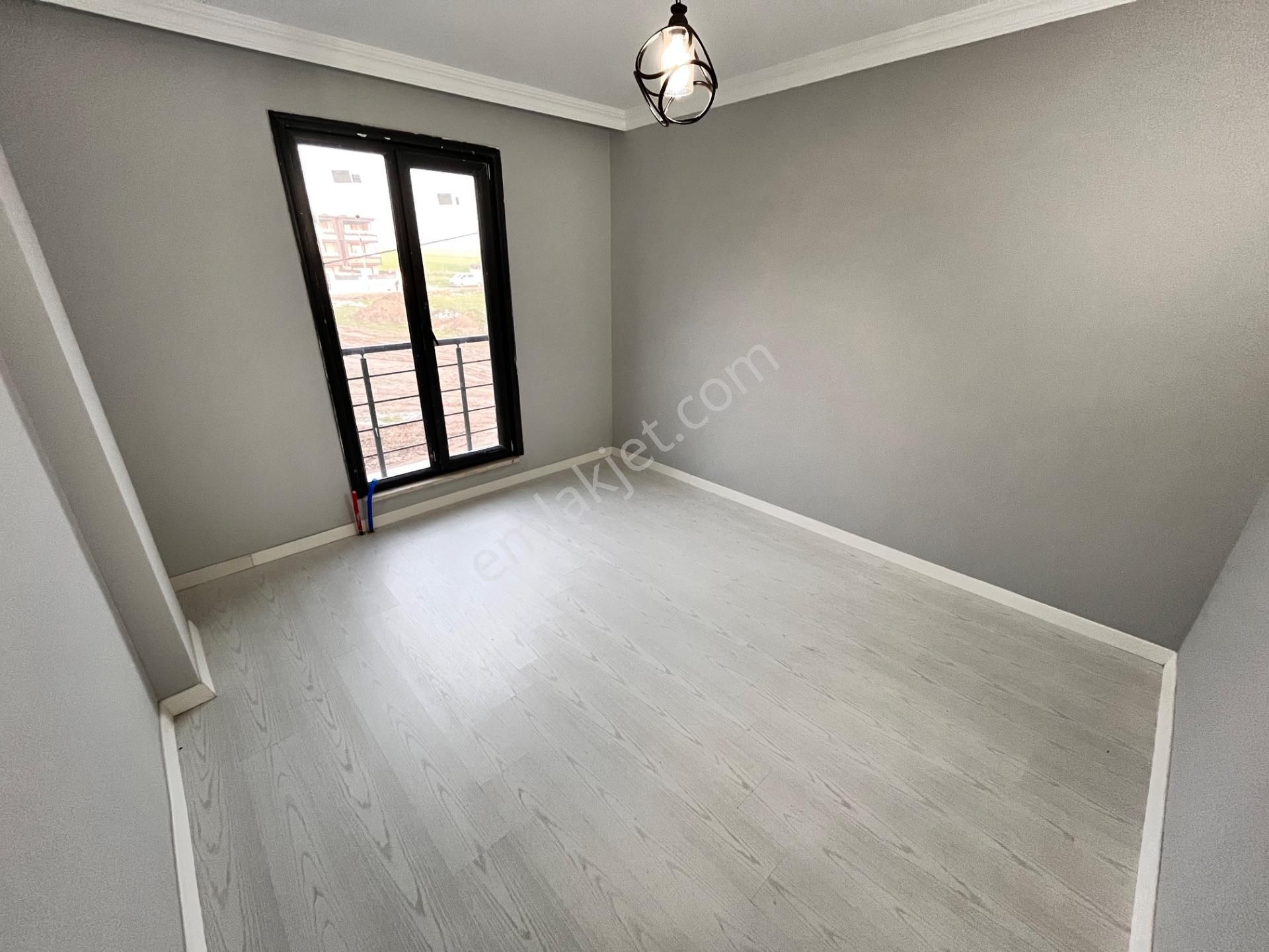 Yeniçiftlikte Satılık Yerden Isıtmalı Villa - Görsel 11