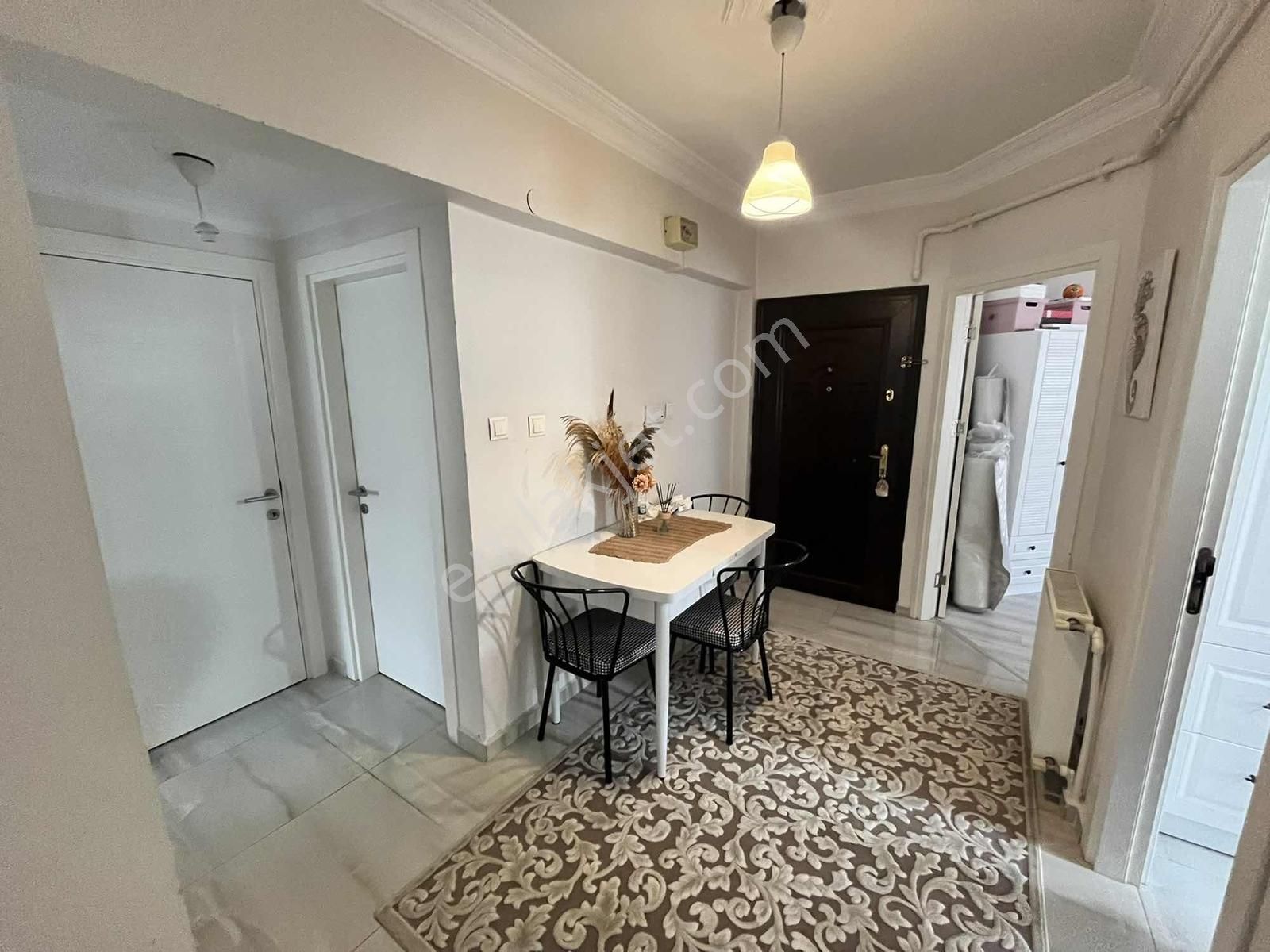 Yalova Merkez Gop Mahallesi'nde Satılık 3+1 Arakat Daire