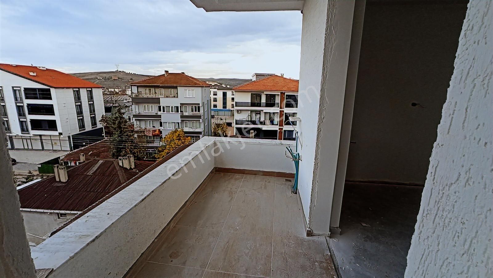 Sultaniye Giriş'te 3+1 Satılık Sıfır Daire - Görsel 19