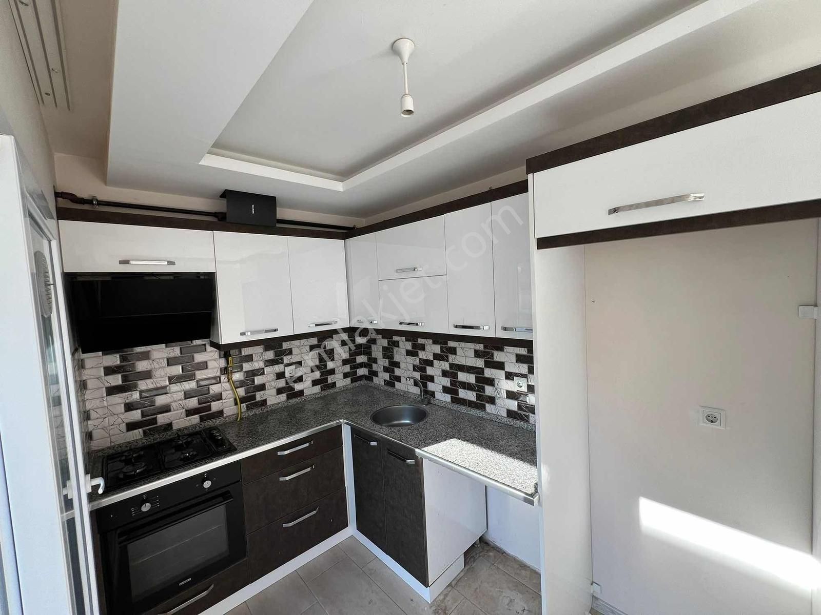 Akalın'dan Yeşilyurt Hastane Yakını Asansör Otoparklı 2+1 Arakat - Görsel 15