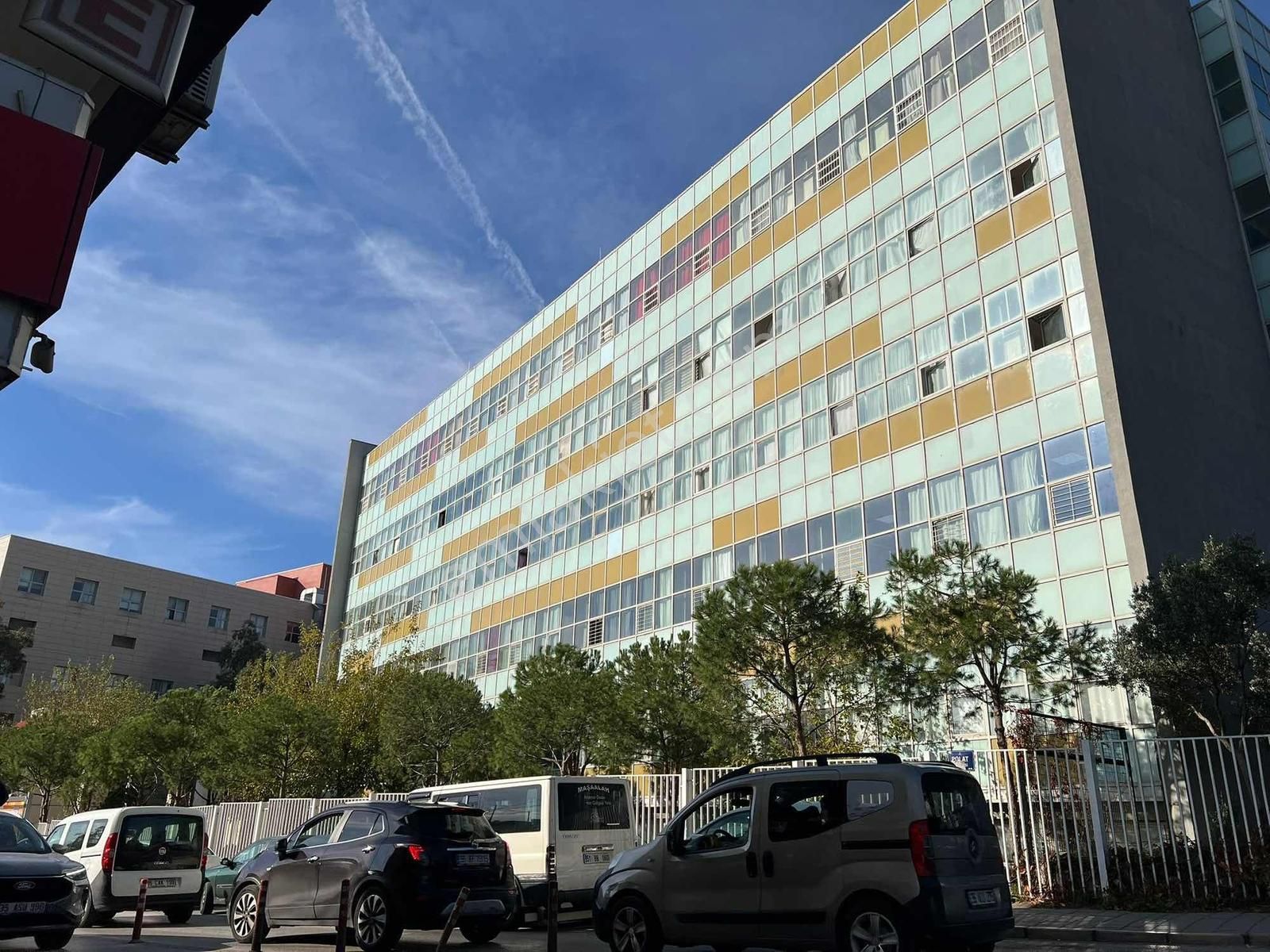 Akalın'dan Yeşilyurt Hastane Yakını Asansör Otoparklı 2+1 Arakat