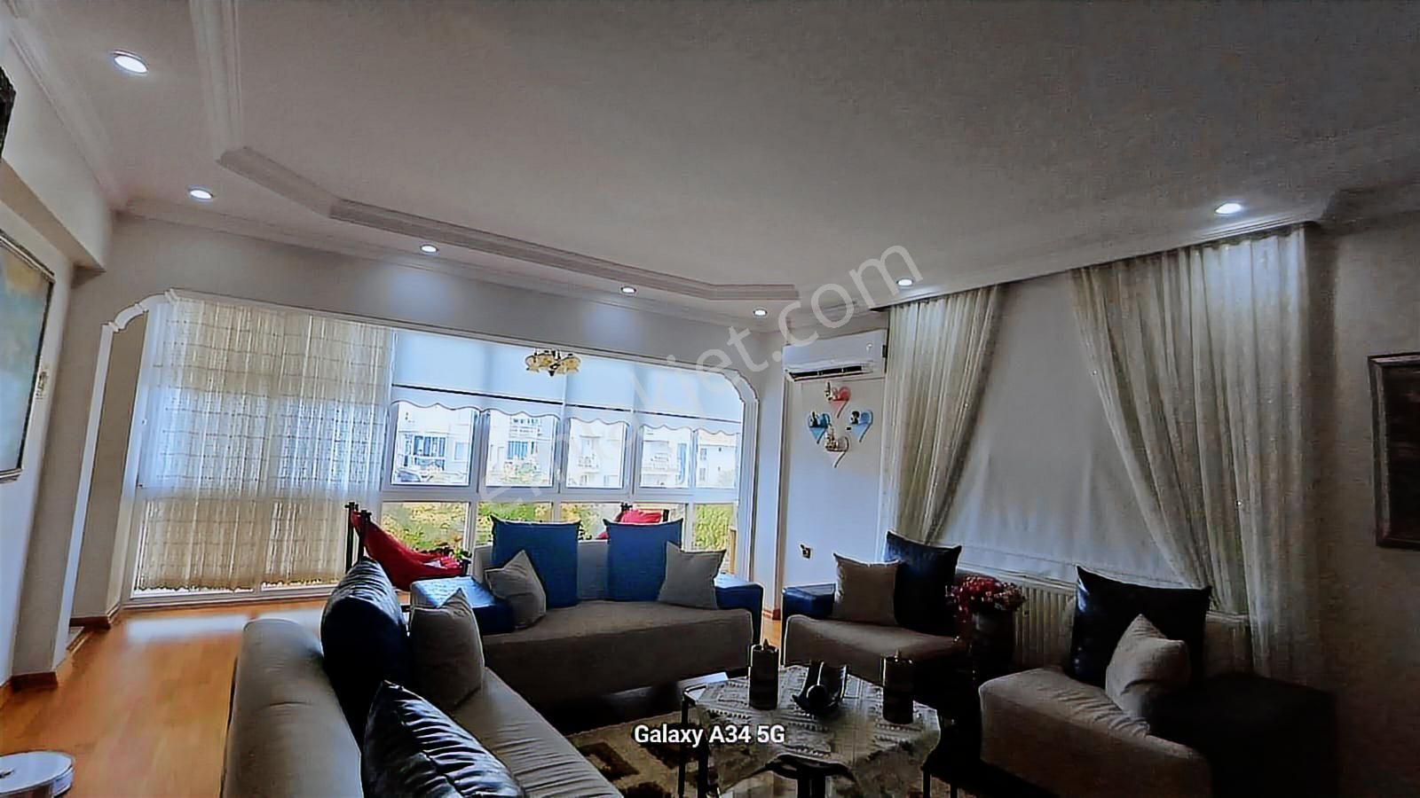 Buca Menderes Caddesinde, Cadde Cepheli,3+1 Ara Kat Satılık - Görsel 17