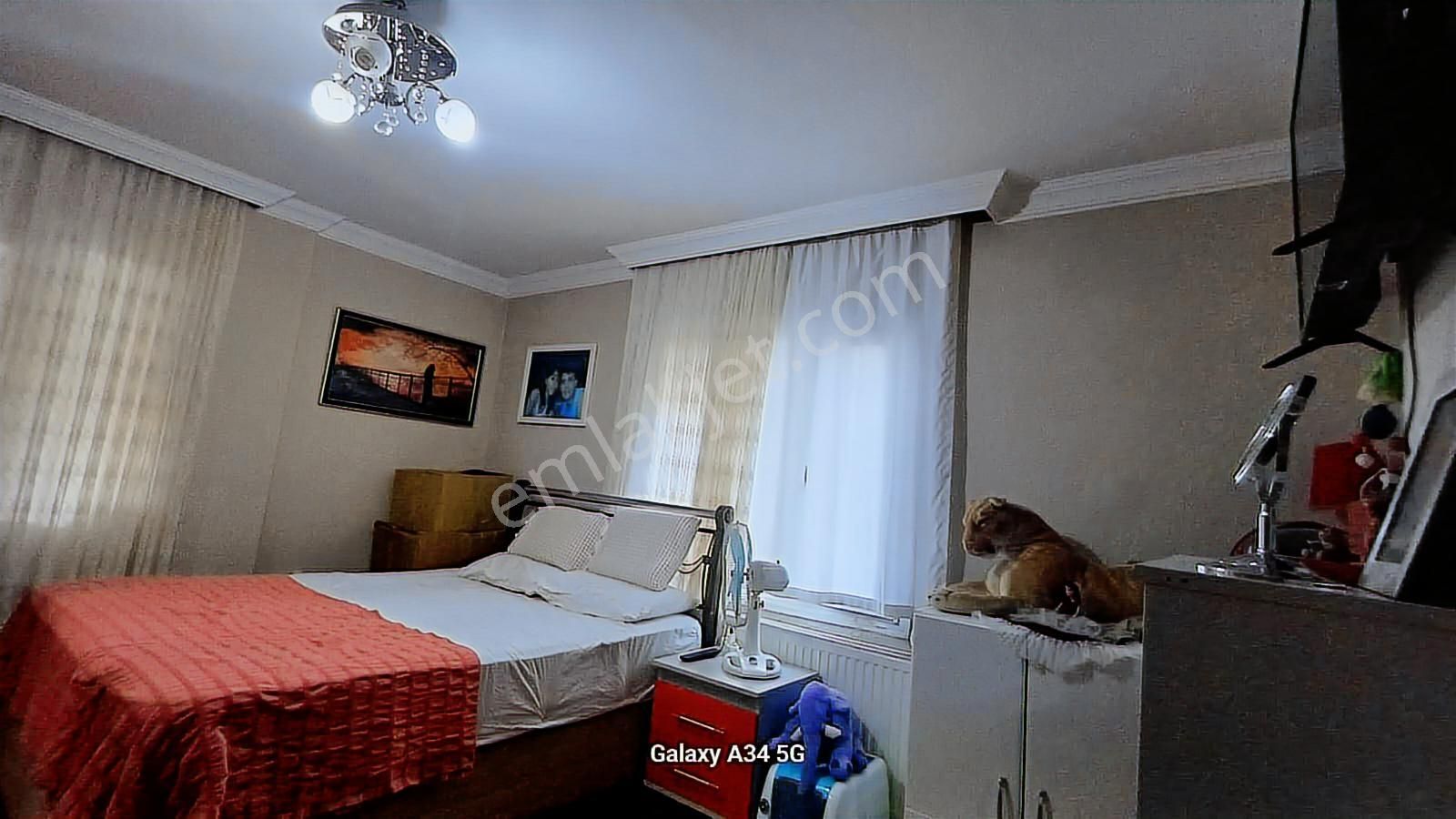 Buca Menderes Caddesinde, Cadde Cepheli,3+1 Ara Kat Satılık - Görsel 24