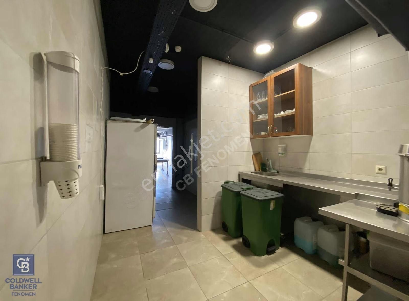 Sultanbeyli Aytop Gıda Sitesi'nde İmalata Uygun 1600 M2 Depo - Görsel 4