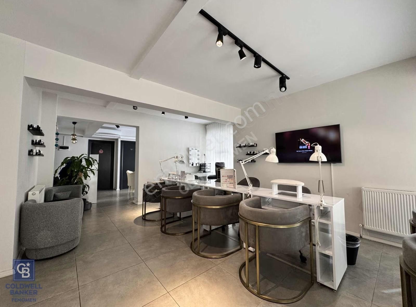 Devren Kiralık-güzellik Ve Tırnak Merkezi /çok Merkezi Lokasyon - Görsel 17