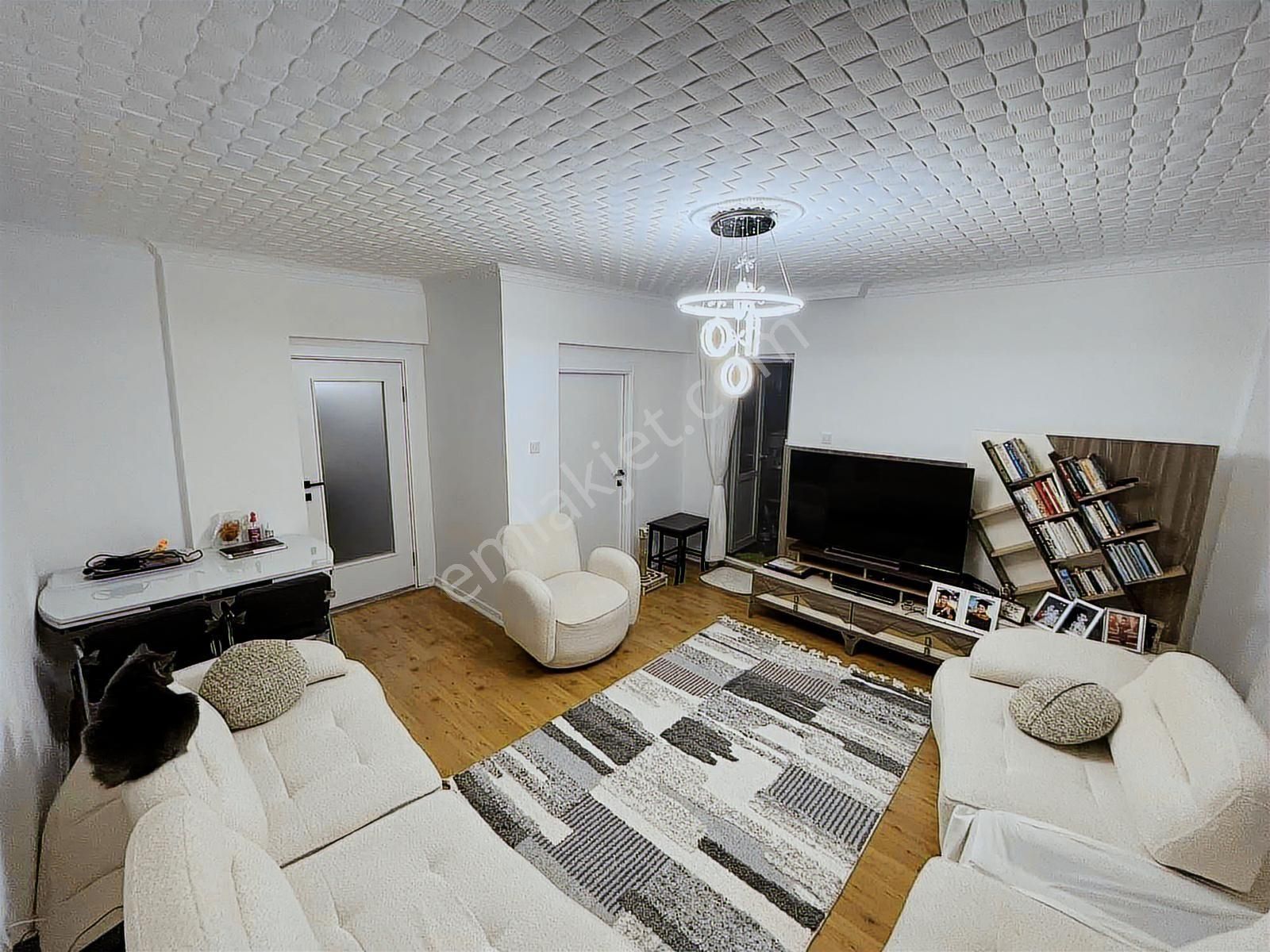 İki Caddenin Kesiştiği Muhteşem Konum Ve Manzaralı Fuul Yapılı.. - Görsel 6