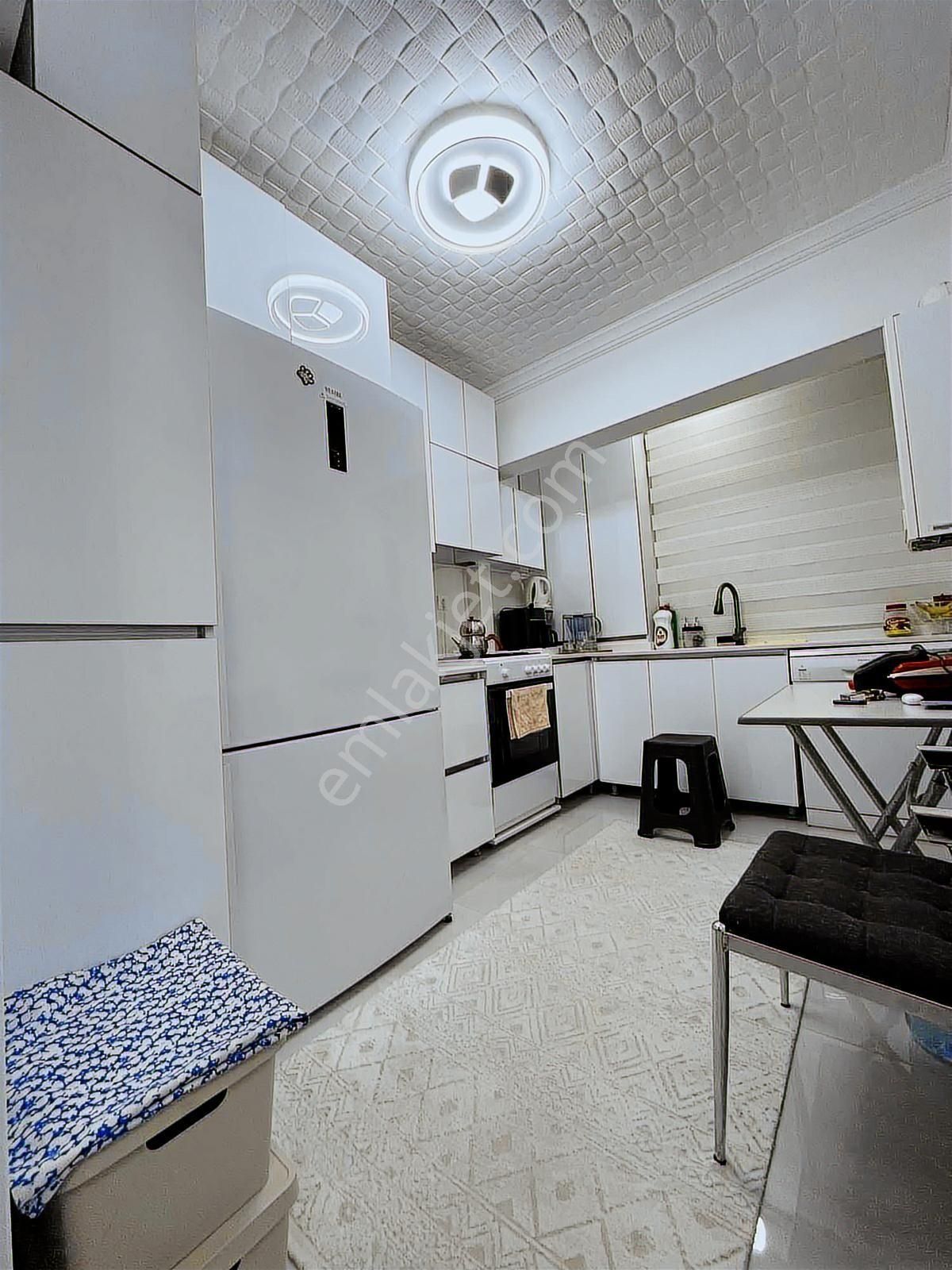 İki Caddenin Kesiştiği Muhteşem Konum Ve Manzaralı Fuul Yapılı.. - Görsel 8