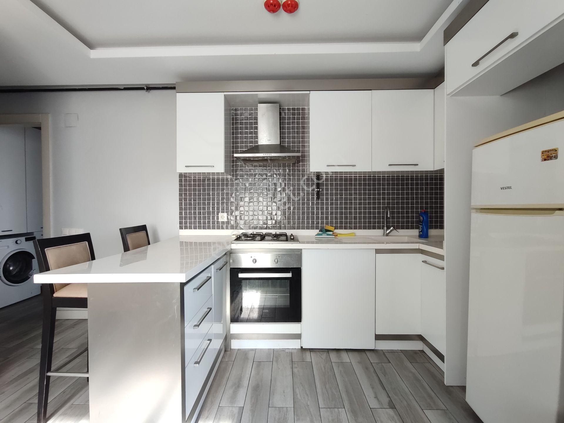Mersin Üniversitesine Yakın Site İçi Eşyalı Kiralık 1+1 Daire - Görsel 5