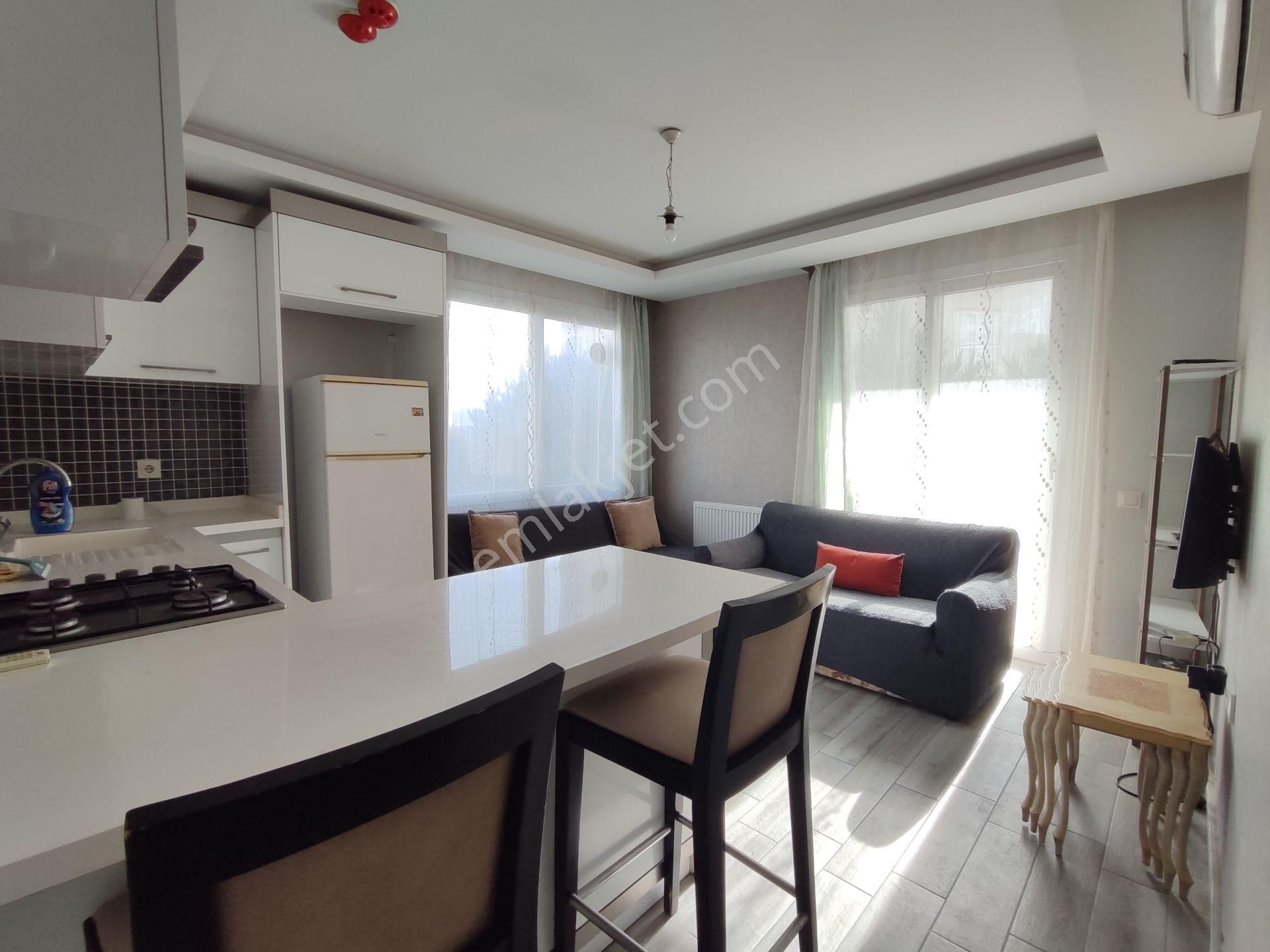 Mersin Üniversitesine Yakın Site İçi Eşyalı Kiralık 1+1 Daire - Görsel 9