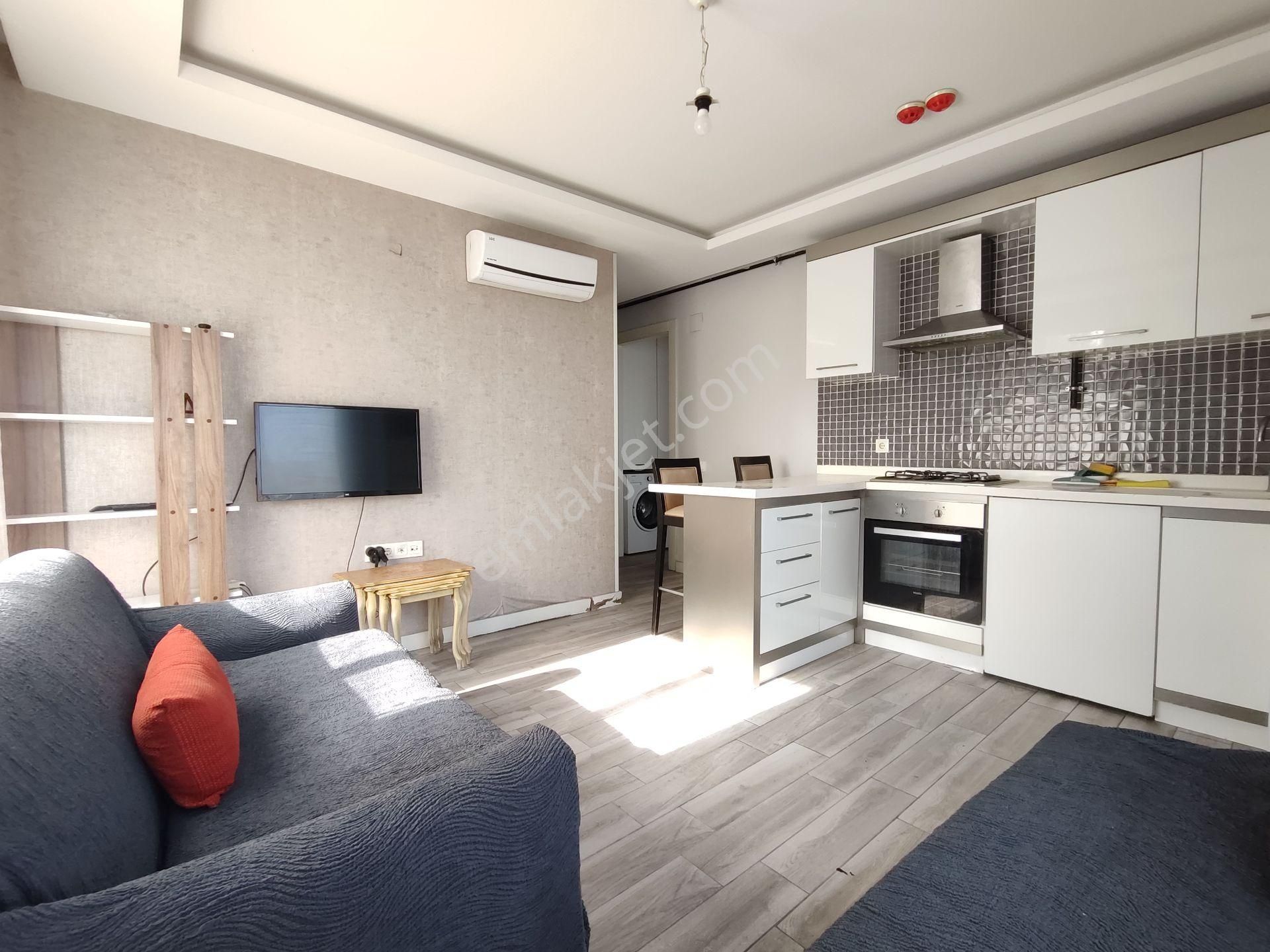 Mersin Üniversitesine Yakın Site İçi Eşyalı Kiralık 1+1 Daire