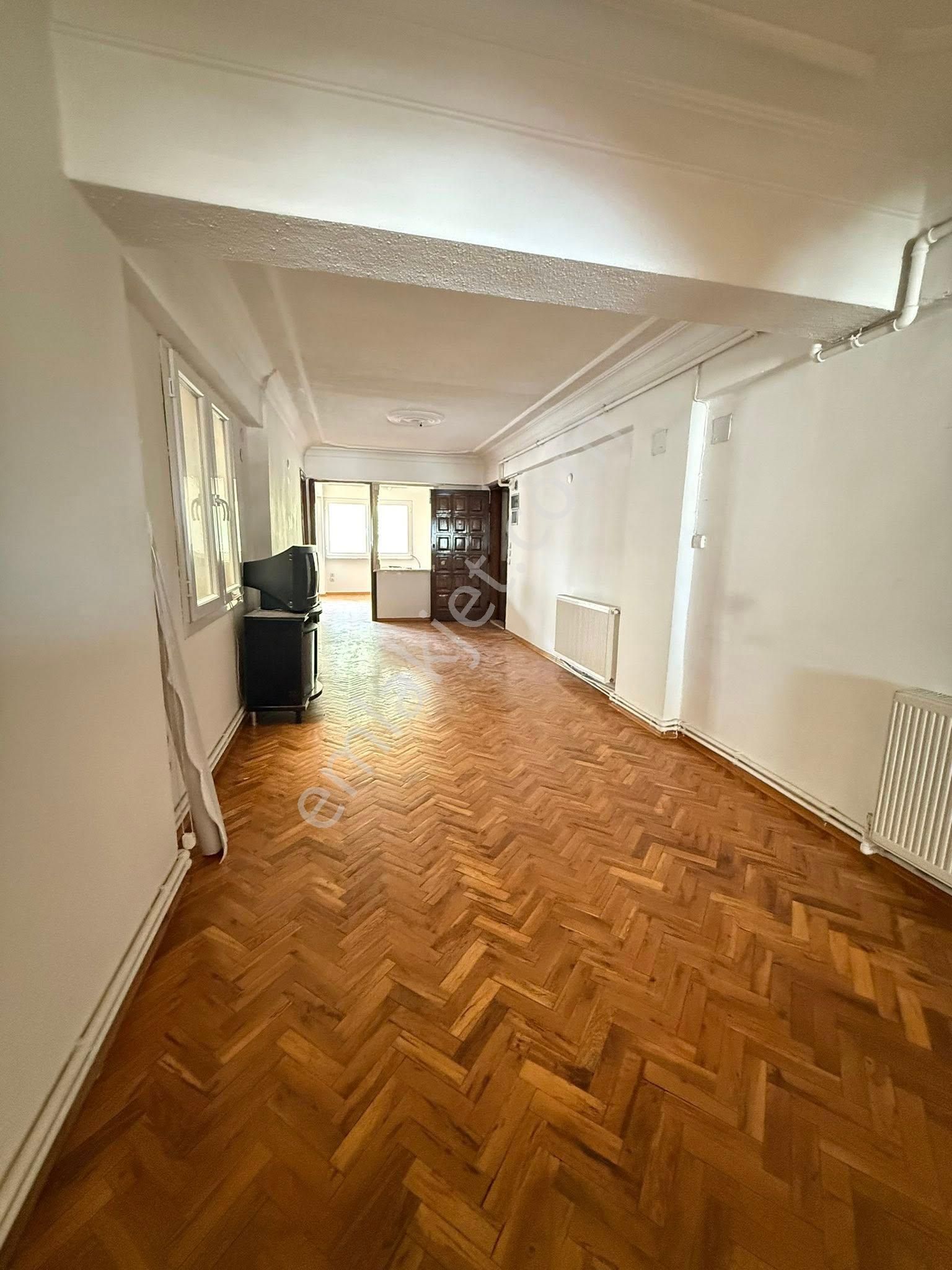 Cumhuriyet Mahallesi’nde 3+1 Satılık Daire! Cadde Üzeri Dogalgaz Kombili - Görsel 10