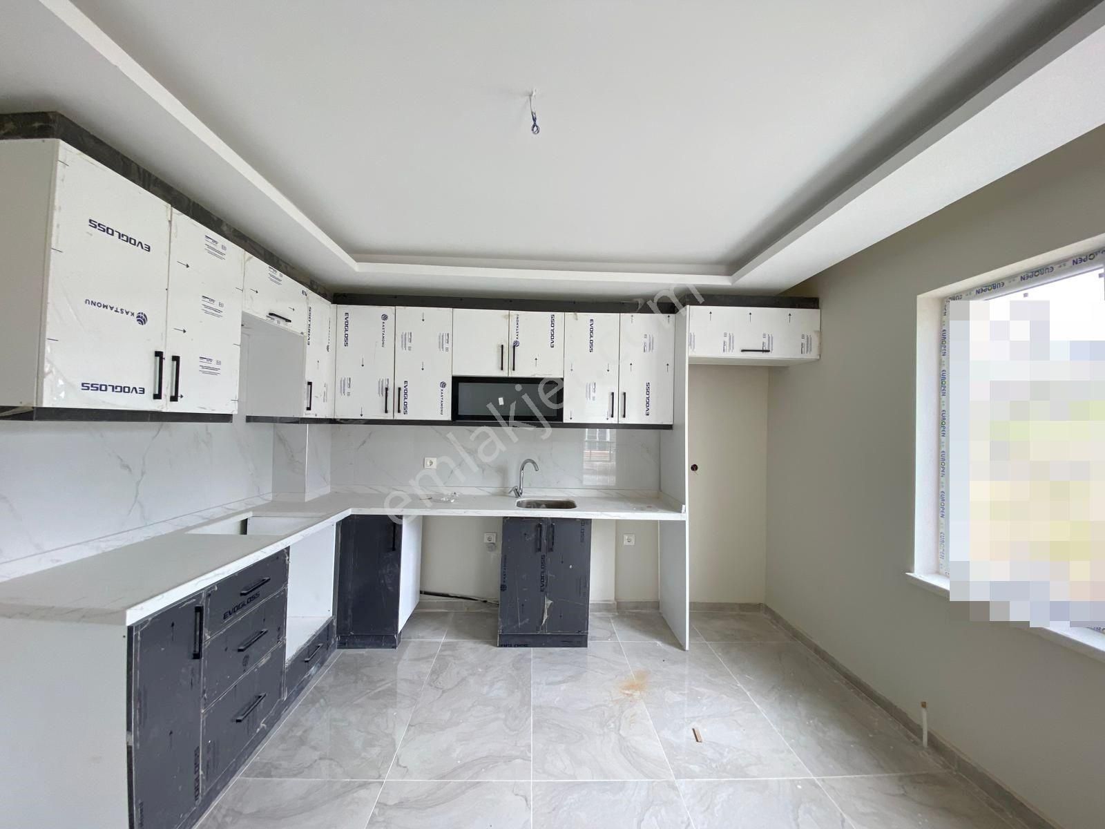 Öz'maşallah.dan Çok Acil Satılık Katta Sıfır 3+1 Daire,,,, - Görsel 27