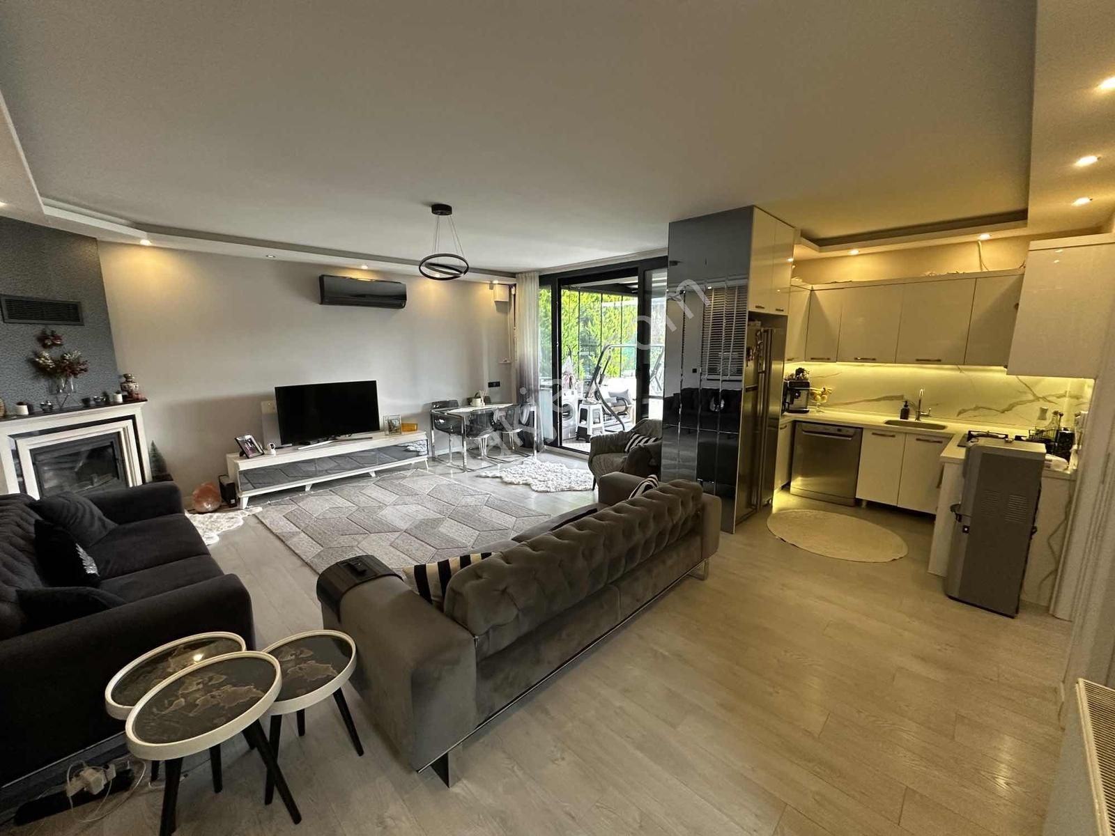 Güler'den İzmir Buca Soğütde 443 M² Arsada 110 M² Lüks Villa - Görsel 8