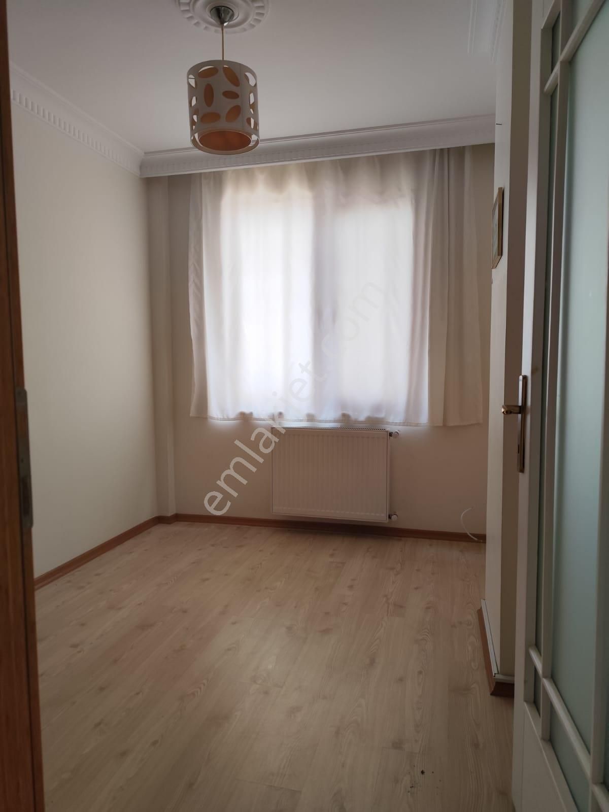 Mahir Emlak' Tan Bahadır Sk.10 Yıllık Binada 3+2 Kiracılı Dublex - Görsel 12