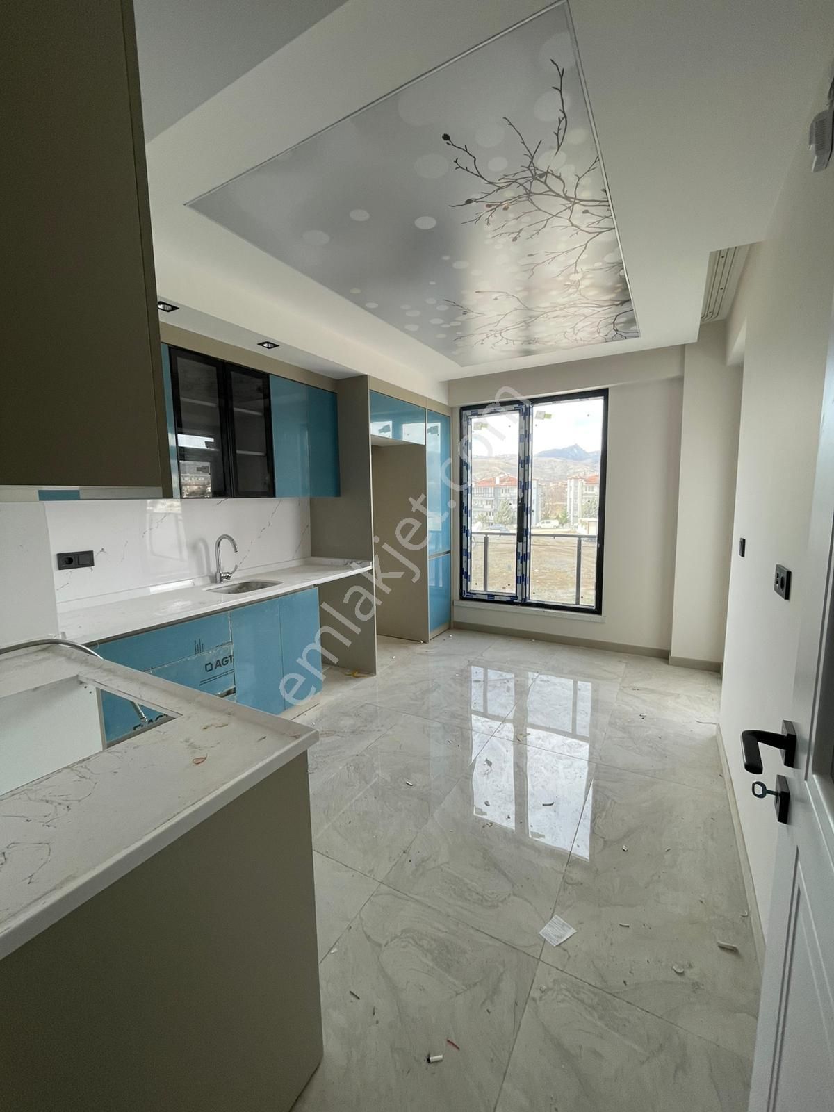 Afyon Üçok Emlaktan Mareşal F Çakmak Mah Satılık Sıfır Ultra Lüx 3+1 Daireler - Görsel 10